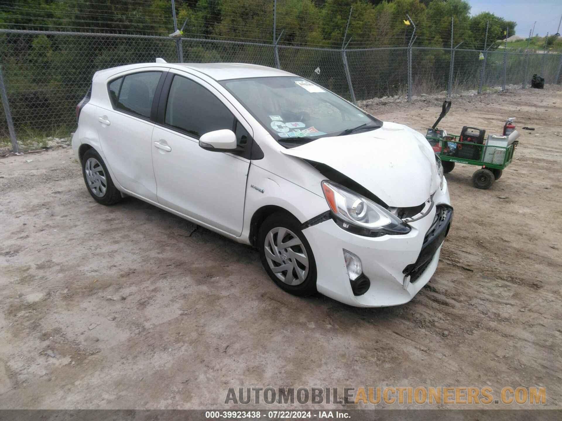 JTDKDTB36F1580296 TOYOTA PRIUS C 2015