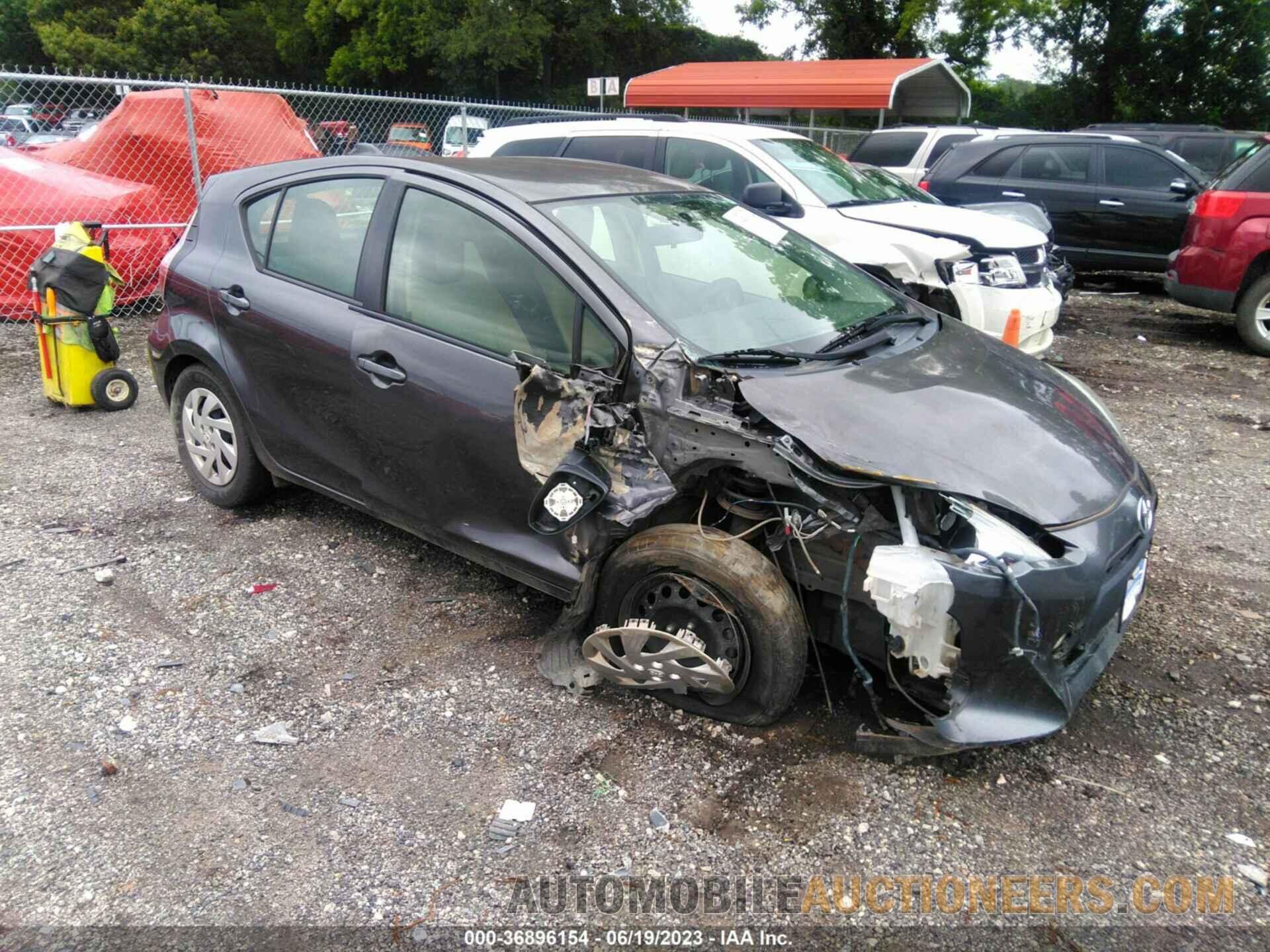 JTDKDTB36F1580816 TOYOTA PRIUS C 2015