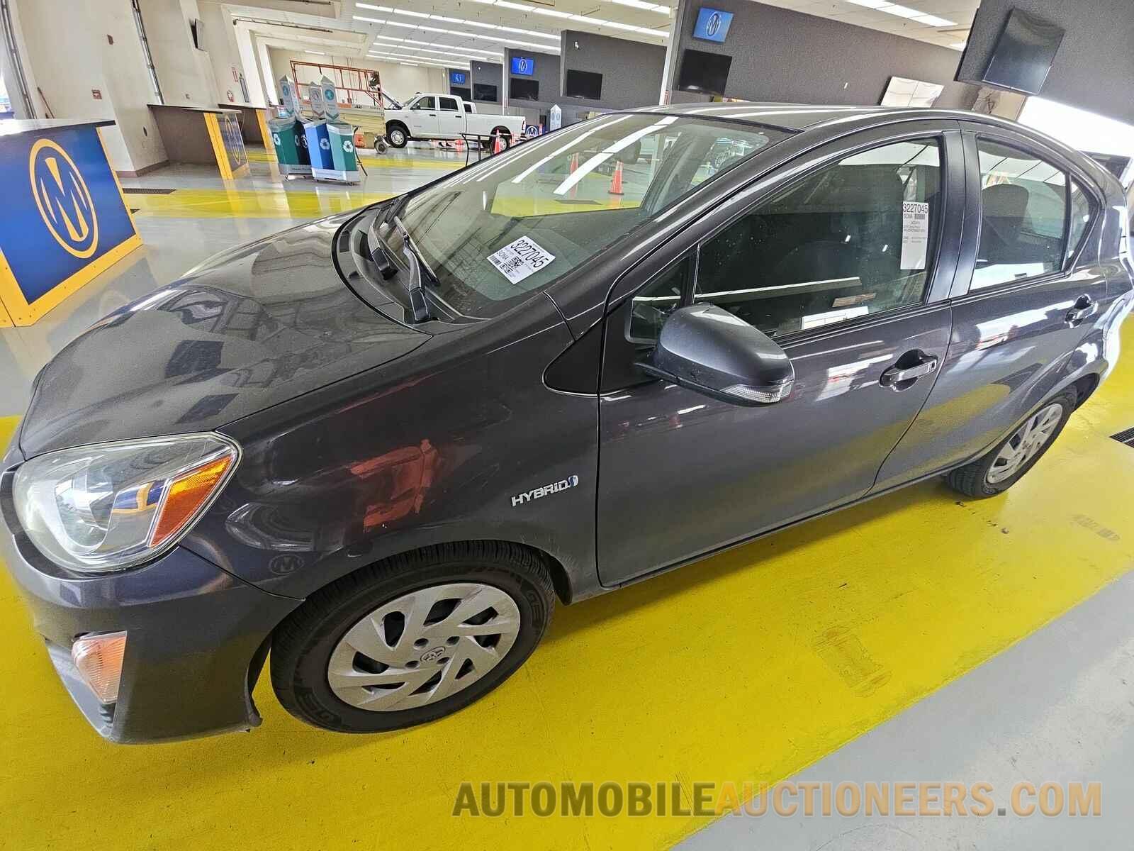 JTDKDTB36G1116751 Toyota Prius c 2016