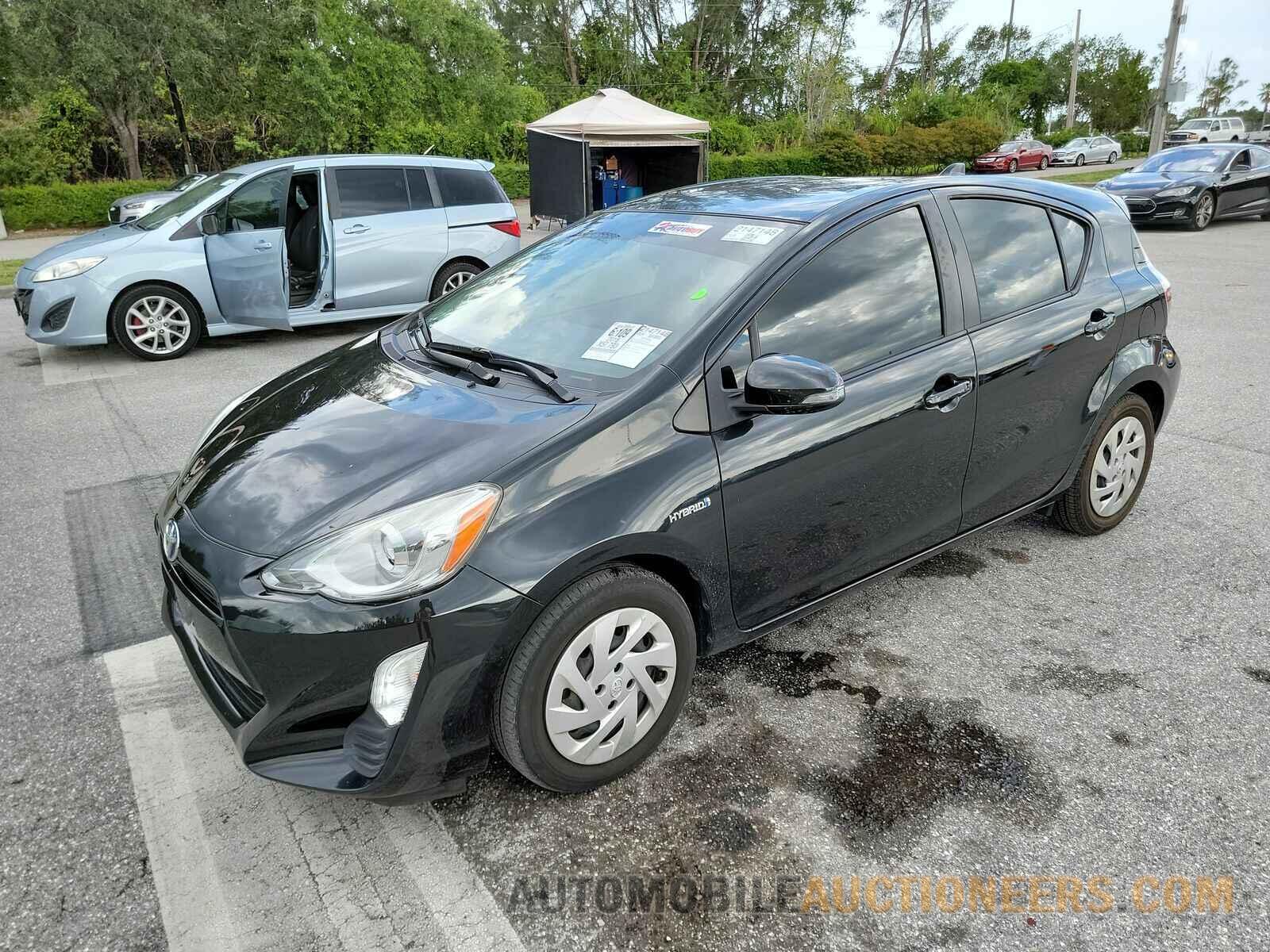 JTDKDTB36G1122839 Toyota Prius c 2016