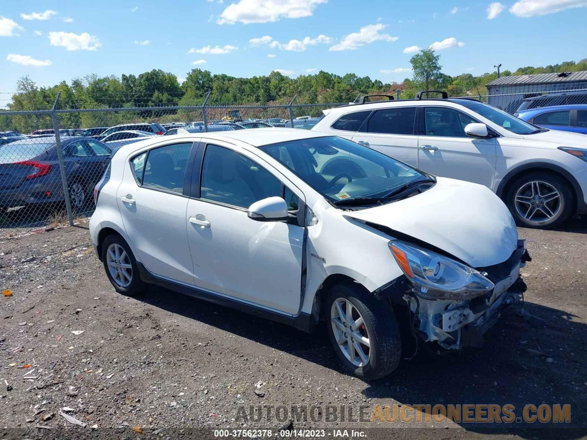 JTDKDTB36H1598686 TOYOTA PRIUS C 2017