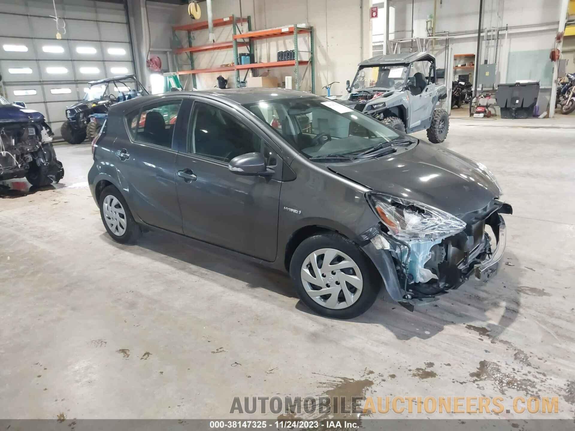 JTDKDTB37F1112139 TOYOTA PRIUS C 2015