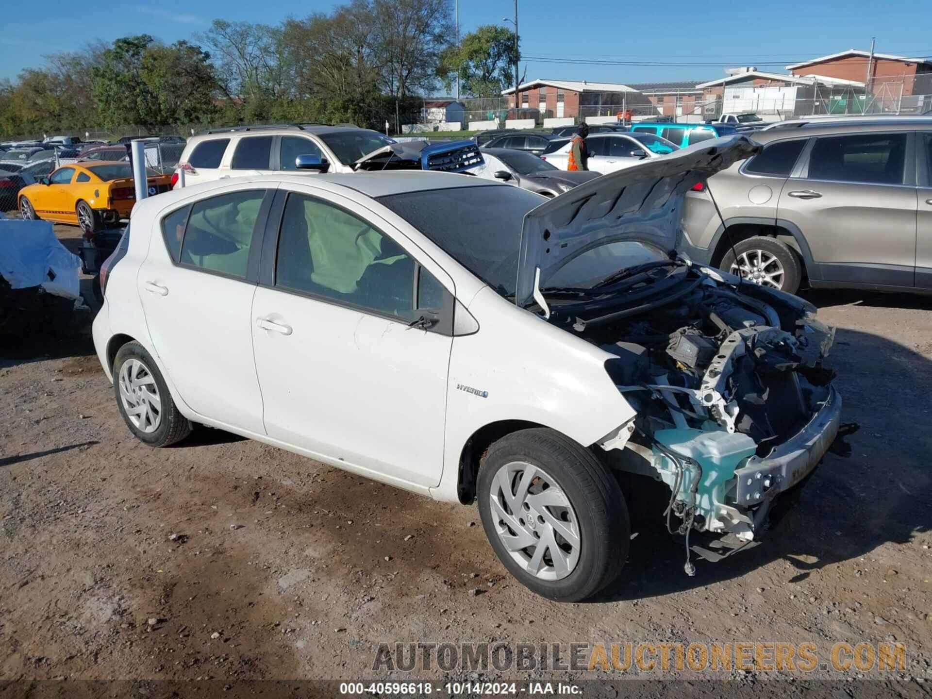 JTDKDTB37F1575656 TOYOTA PRIUS C 2015