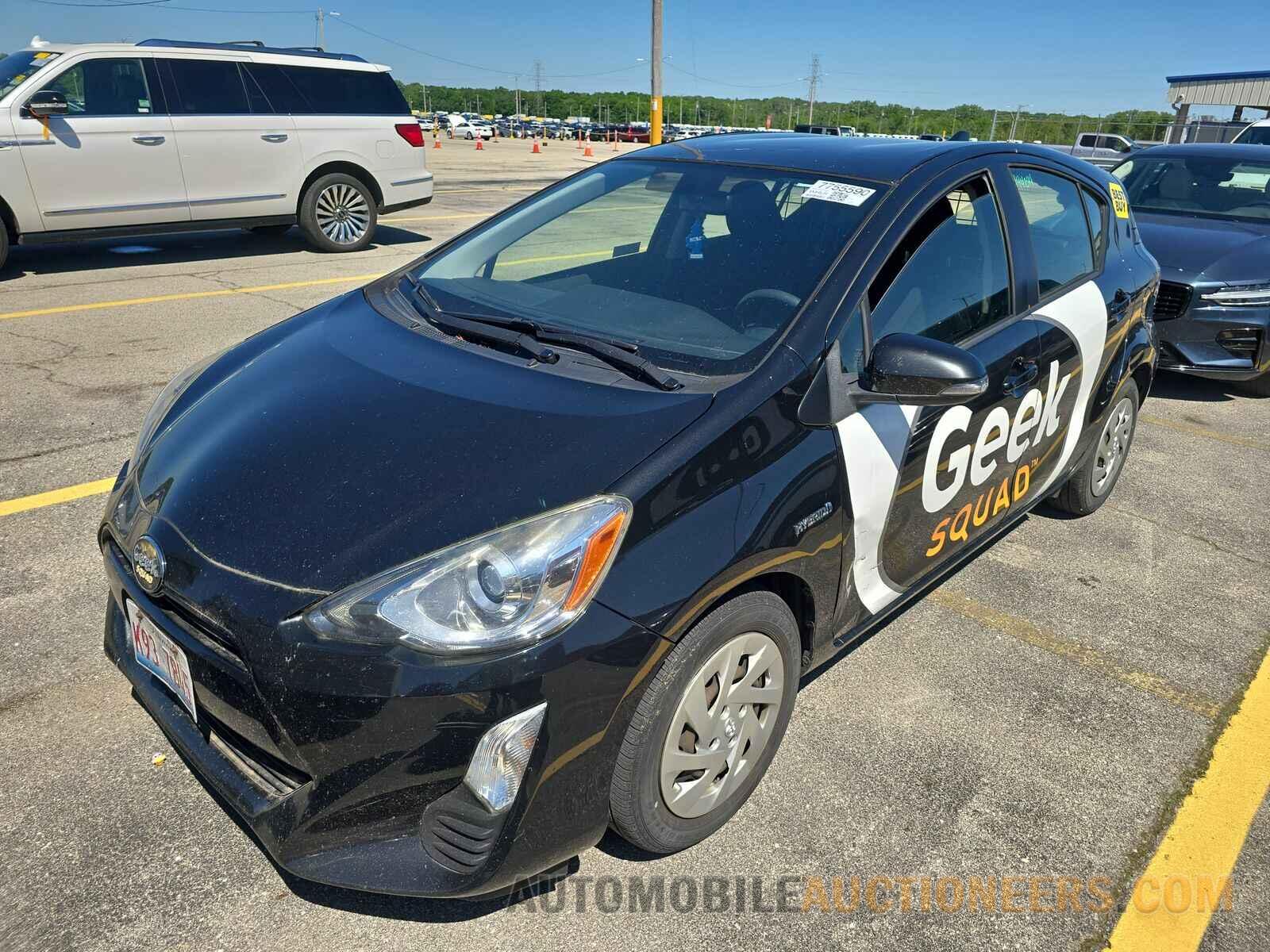 JTDKDTB37G1122459 Toyota Prius c 2016