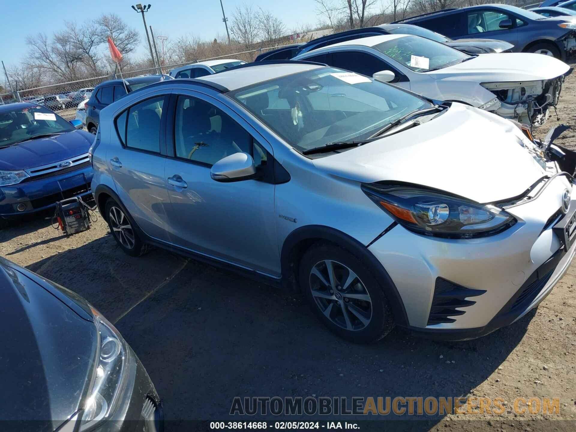 JTDKDTB37J1608678 TOYOTA PRIUS C 2018