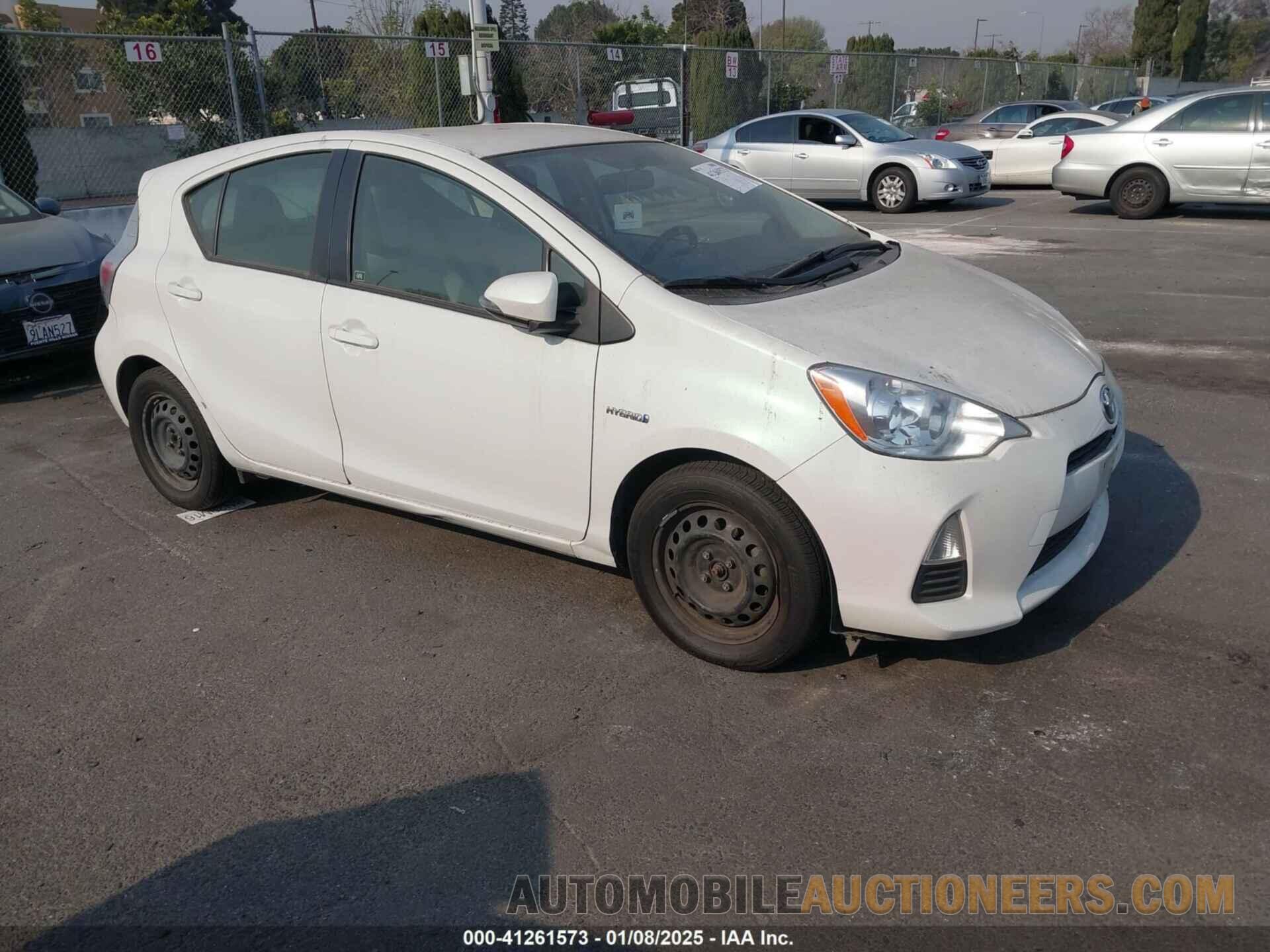 JTDKDTB38E1567595 TOYOTA PRIUS C 2014