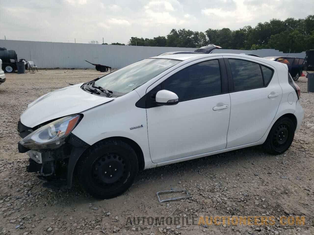 JTDKDTB38F1581241 TOYOTA PRIUS 2015