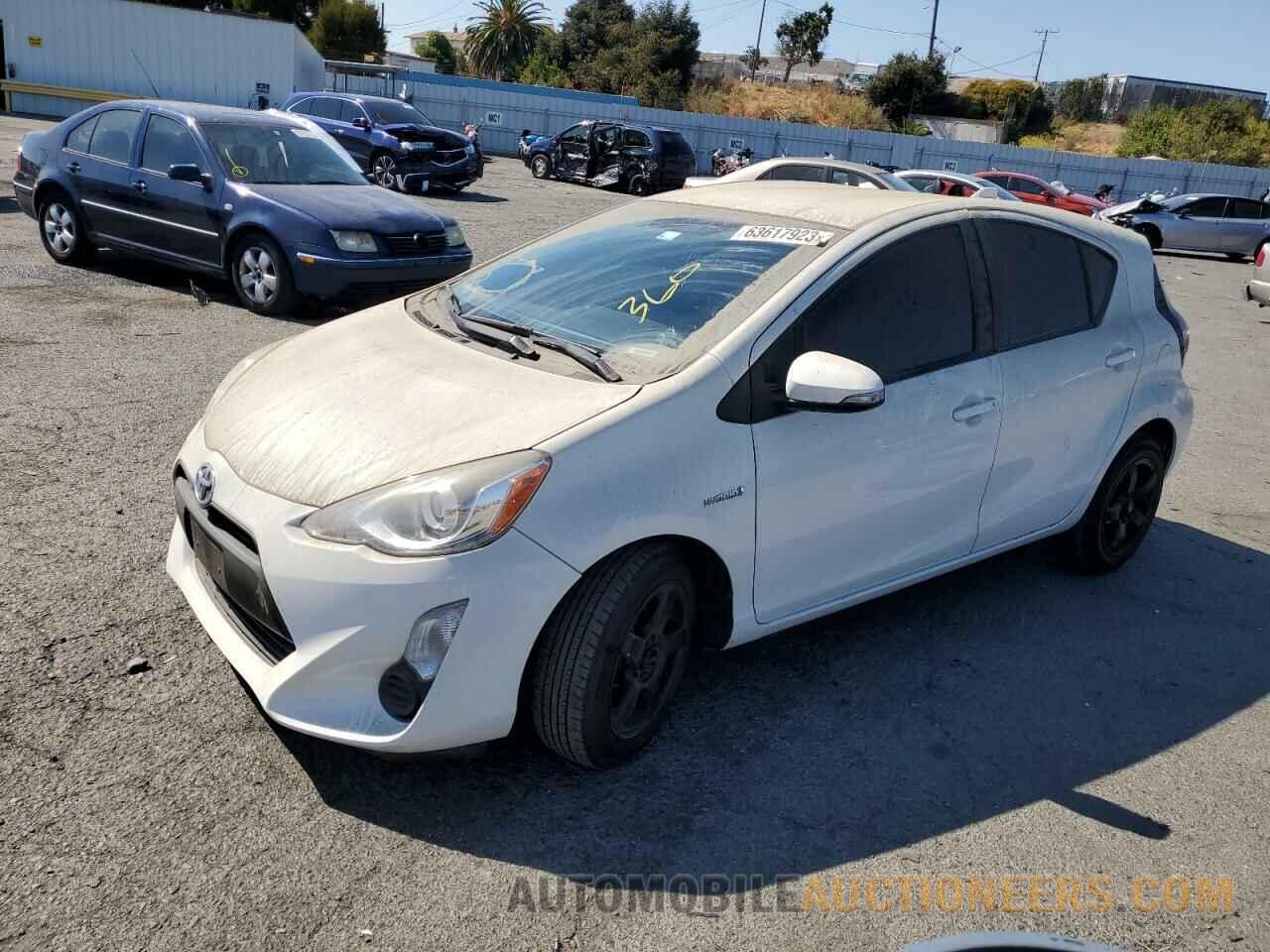 JTDKDTB38F1586424 TOYOTA PRIUS 2015