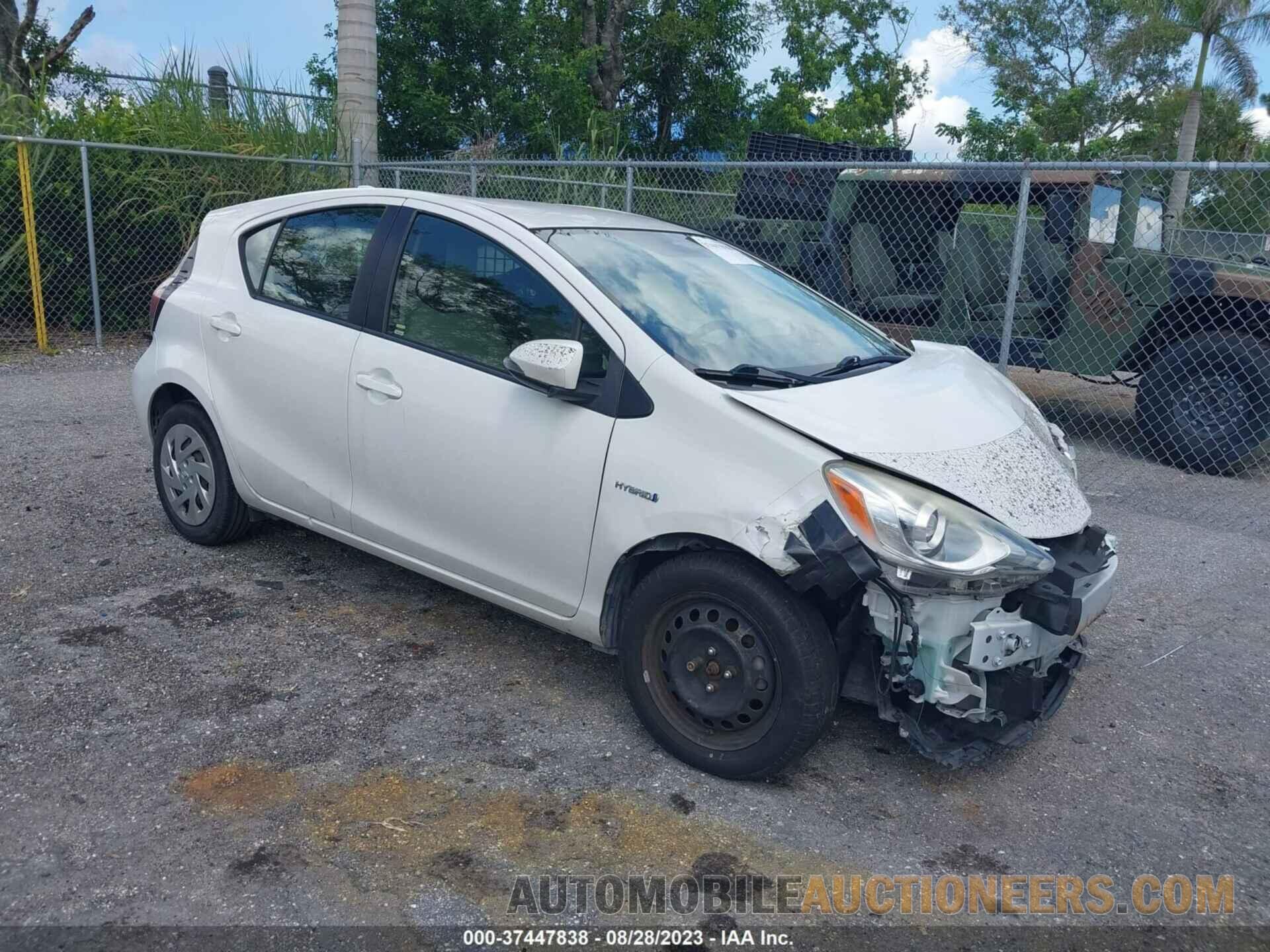 JTDKDTB38G1135608 TOYOTA PRIUS C 2016