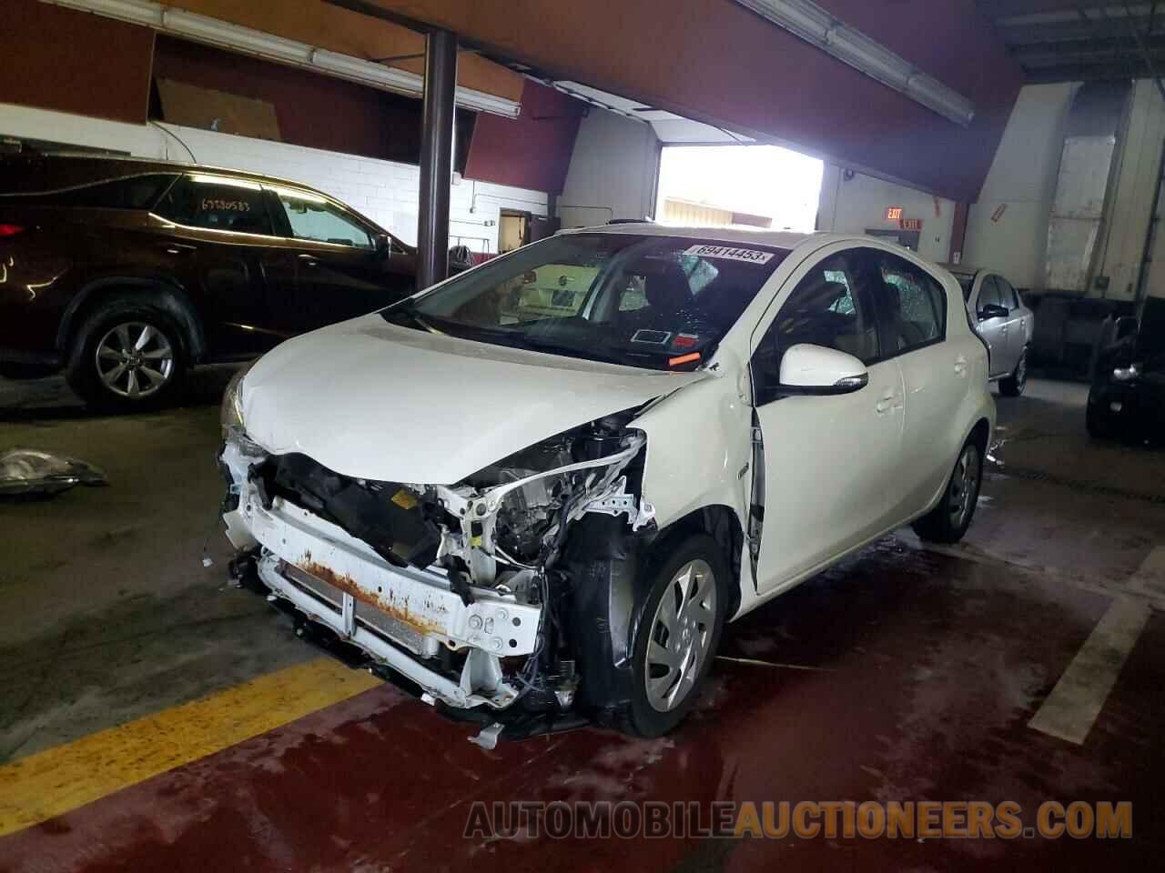 JTDKDTB39F1095473 TOYOTA PRIUS 2015