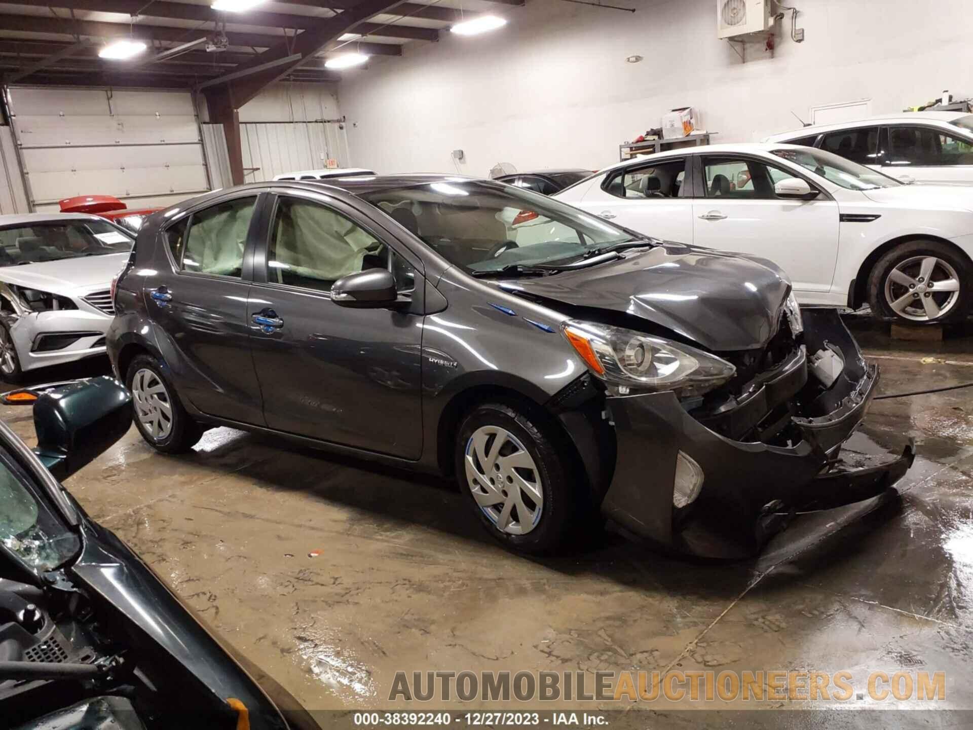 JTDKDTB39F1576677 TOYOTA PRIUS C 2015