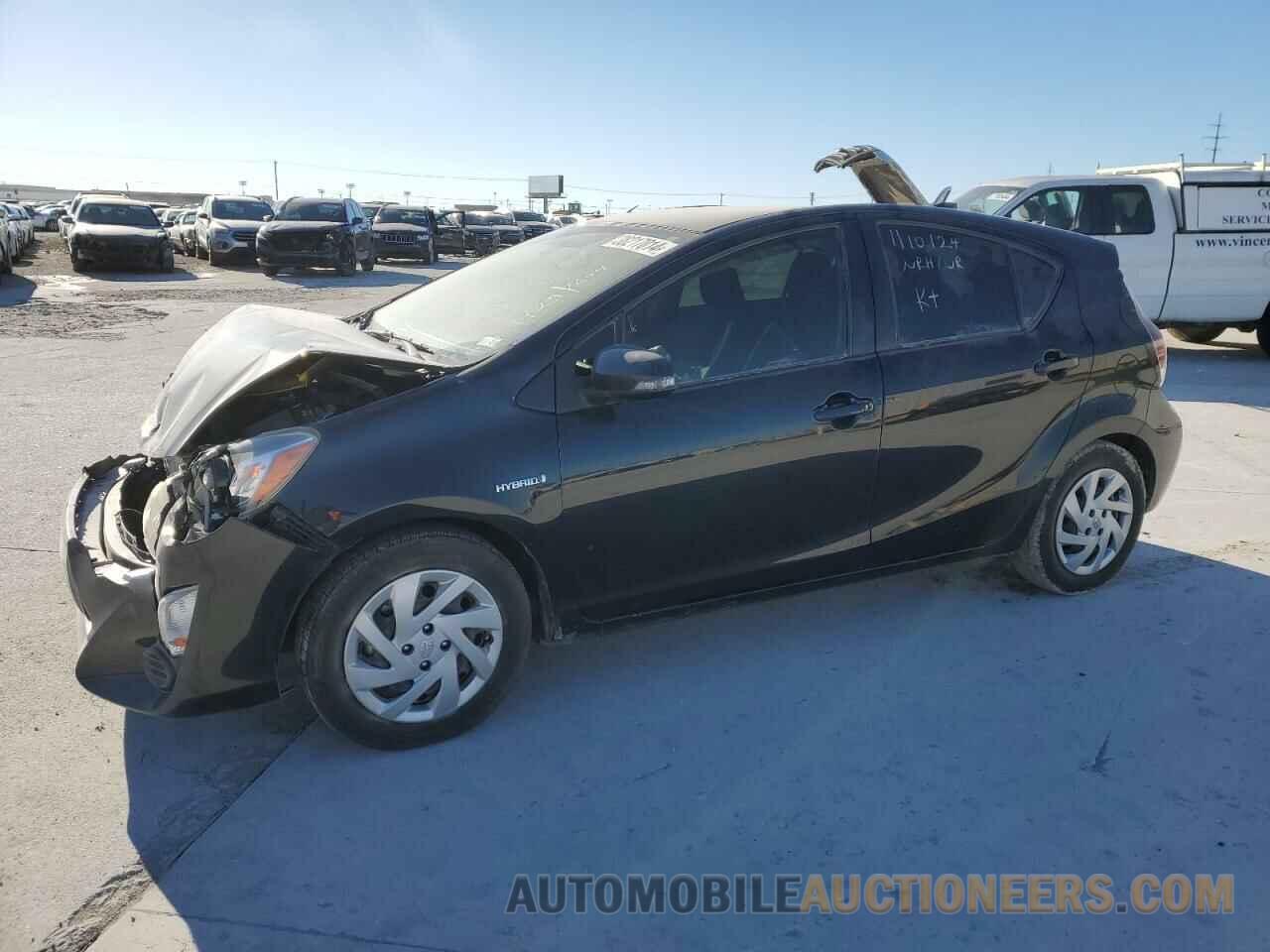 JTDKDTB39F1582267 TOYOTA PRIUS 2015