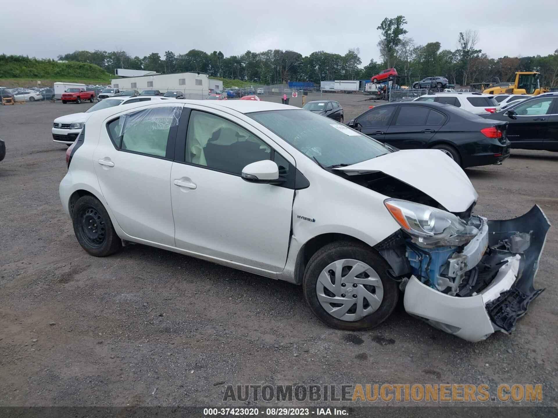 JTDKDTB39G1117568 TOYOTA PRIUS C 2016