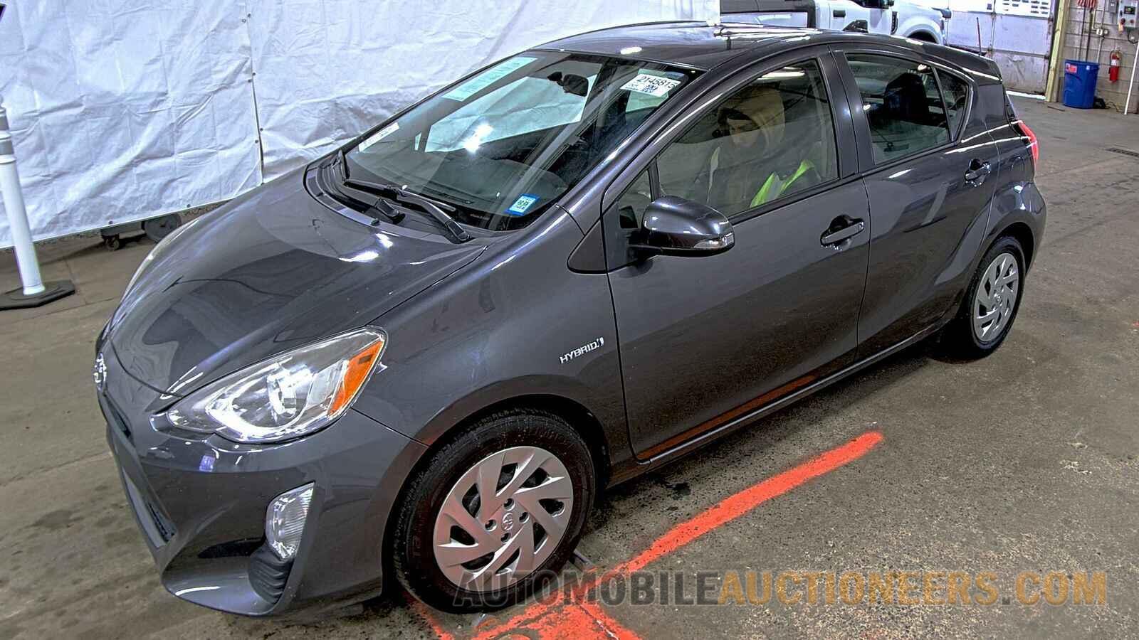 JTDKDTB39G1132930 Toyota Prius c 2016