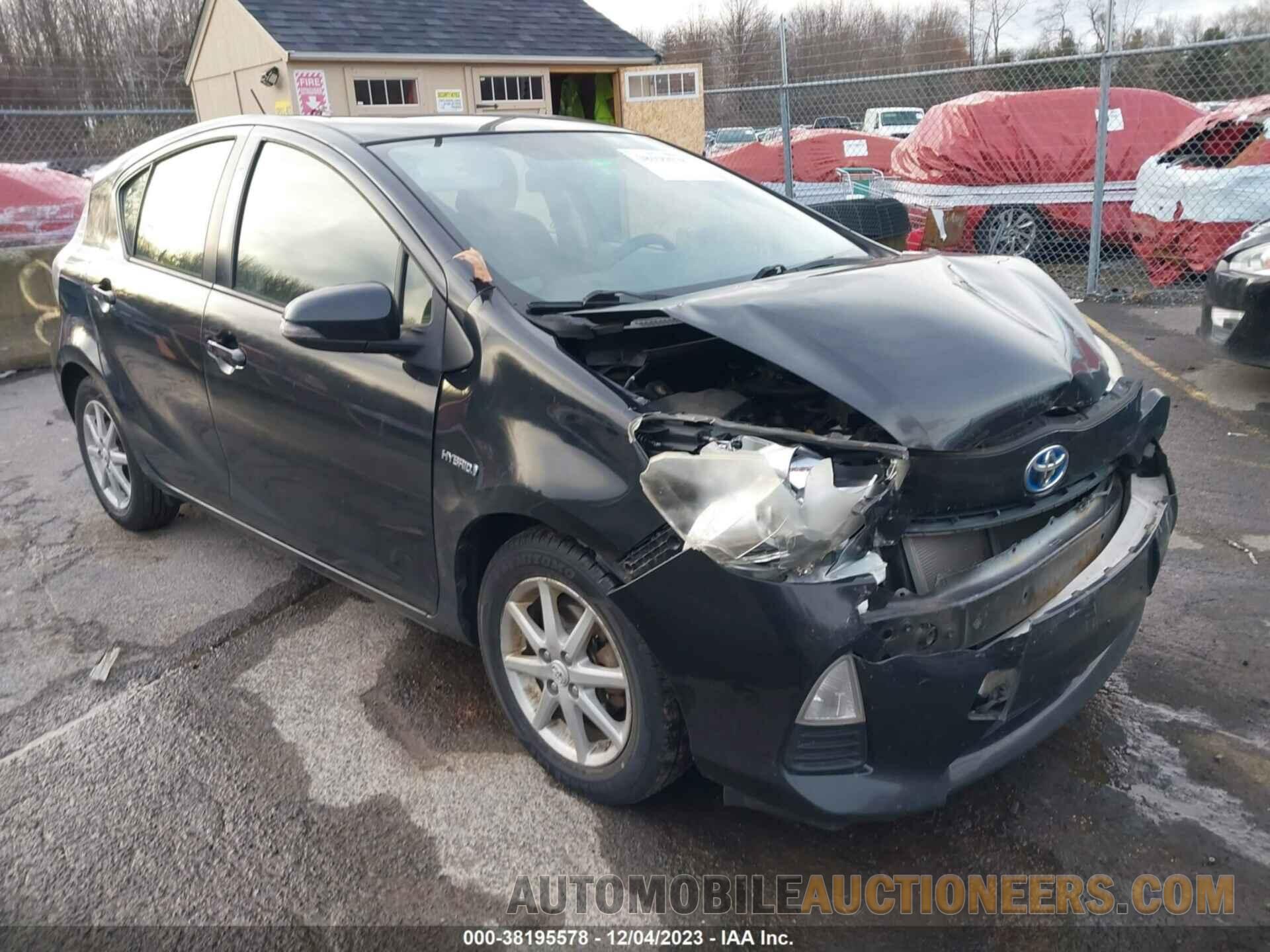 JTDKDTB3XD1048577 TOYOTA PRIUS C 2013