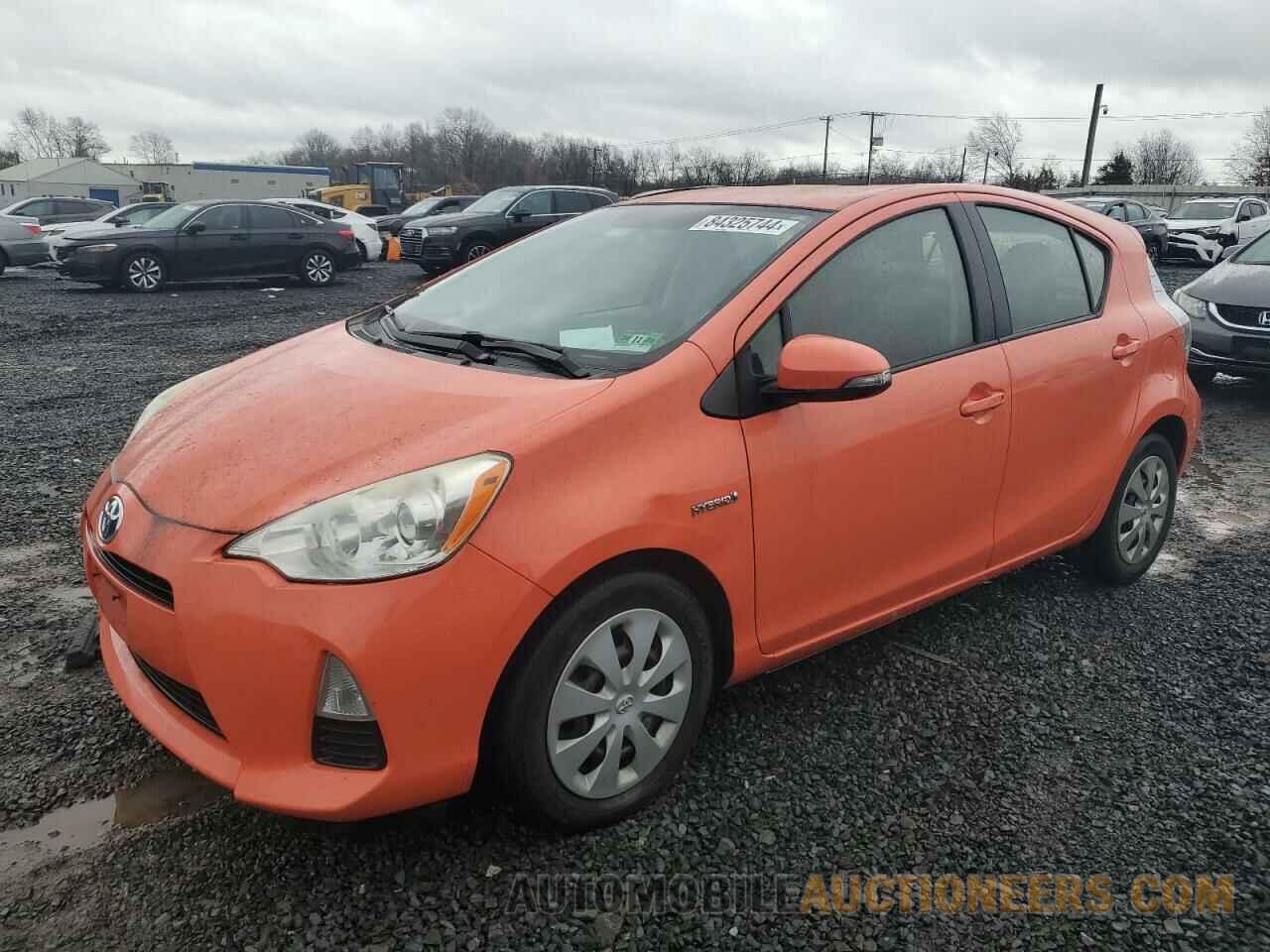 JTDKDTB3XD1050927 TOYOTA PRIUS 2013