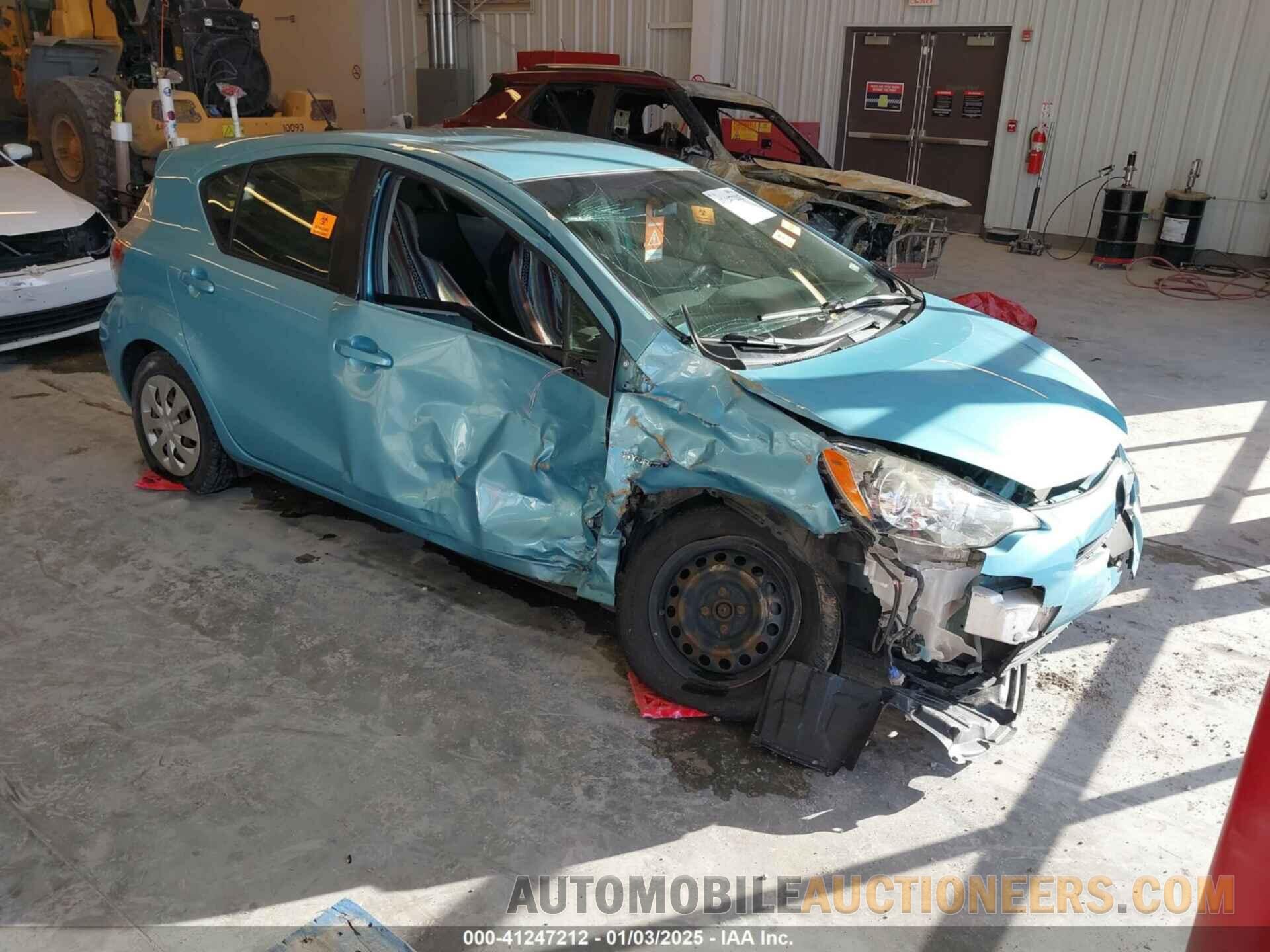 JTDKDTB3XE1061072 TOYOTA PRIUS C 2014