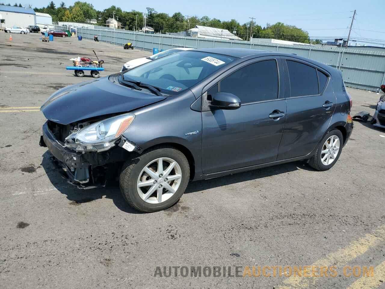 JTDKDTB3XF1091870 TOYOTA PRIUS 2015