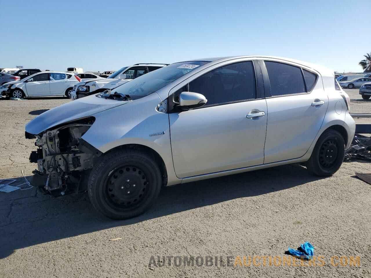 JTDKDTB3XF1104052 TOYOTA PRIUS 2015