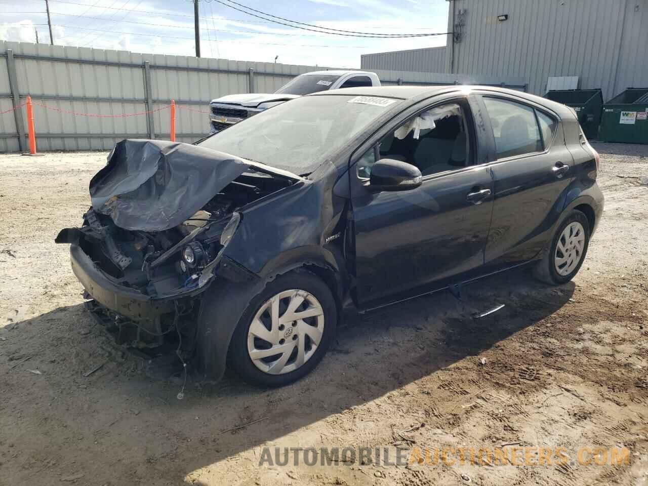 JTDKDTB3XF1577658 TOYOTA PRIUS 2015