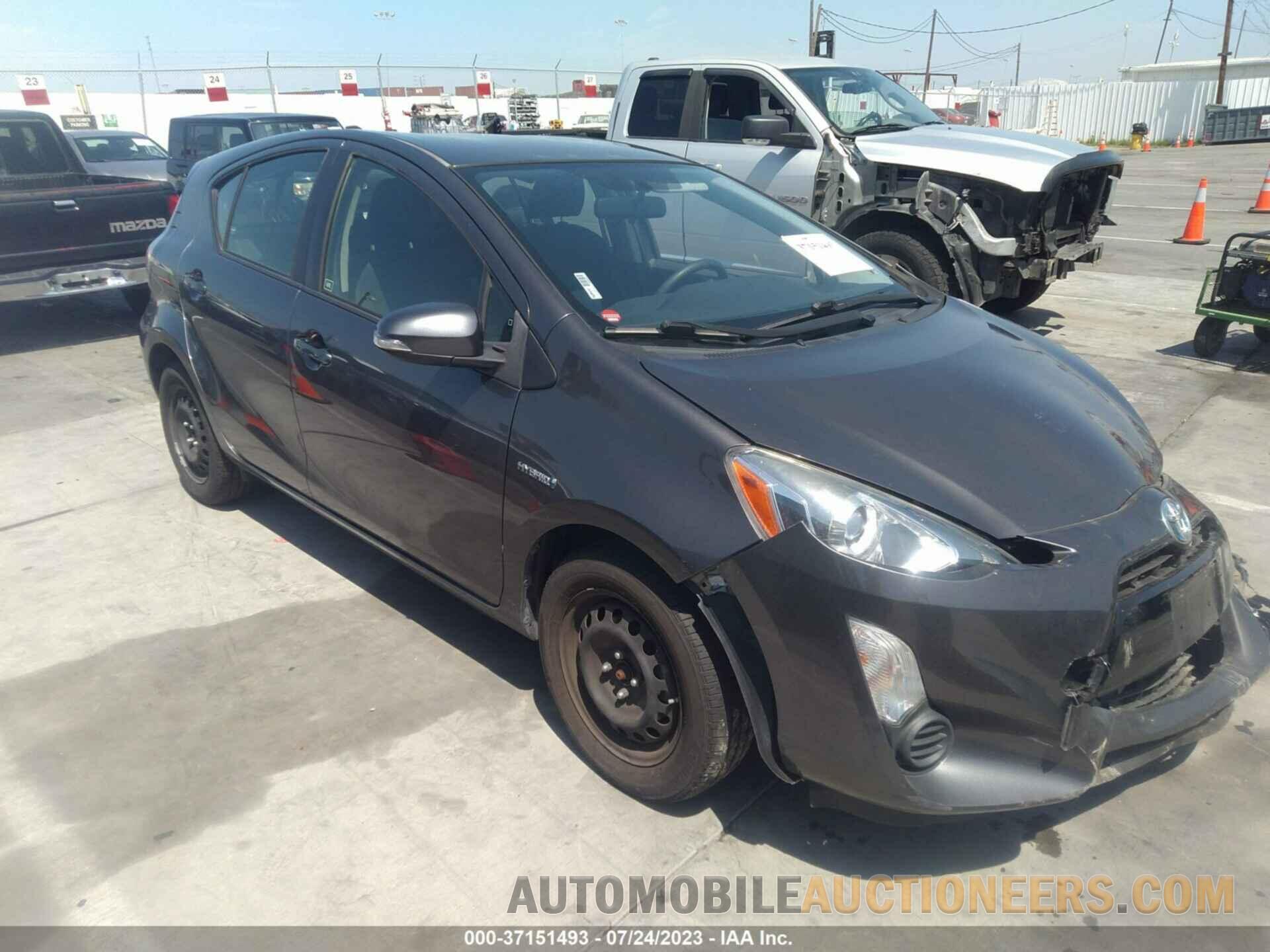 JTDKDTB3XF1579815 TOYOTA PRIUS C 2015