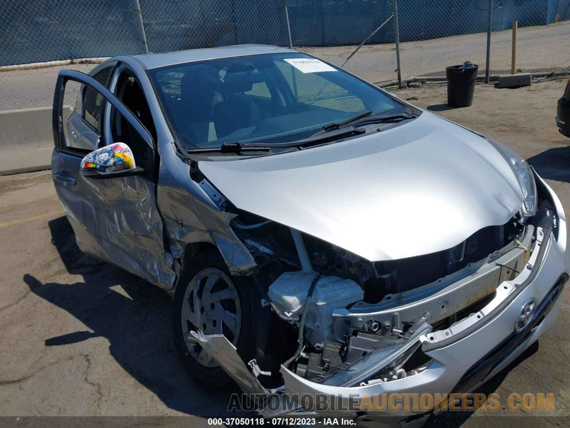 JTDKDTB3XF1582097 TOYOTA PRIUS C 2015