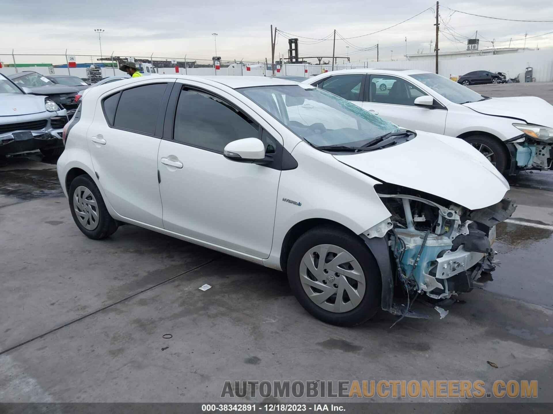 JTDKDTB3XG1116851 TOYOTA PRIUS C 2016