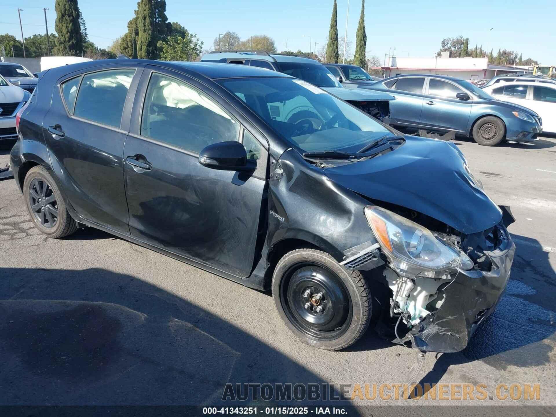 JTDKDTB3XG1122519 TOYOTA PRIUS C 2016