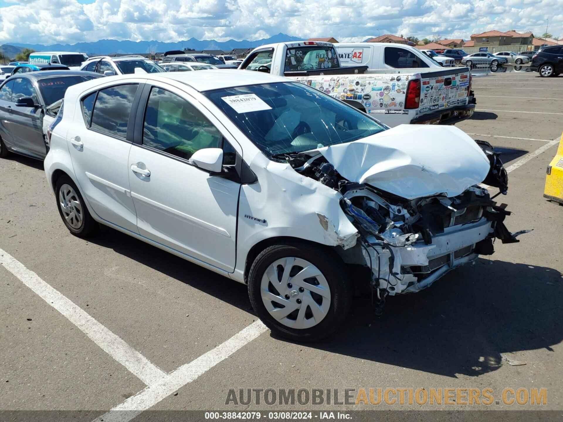 JTDKDTB3XG1136548 TOYOTA PRIUS C 2016