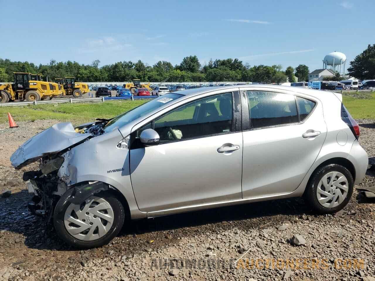 JTDKDTB3XG1590850 TOYOTA PRIUS 2016