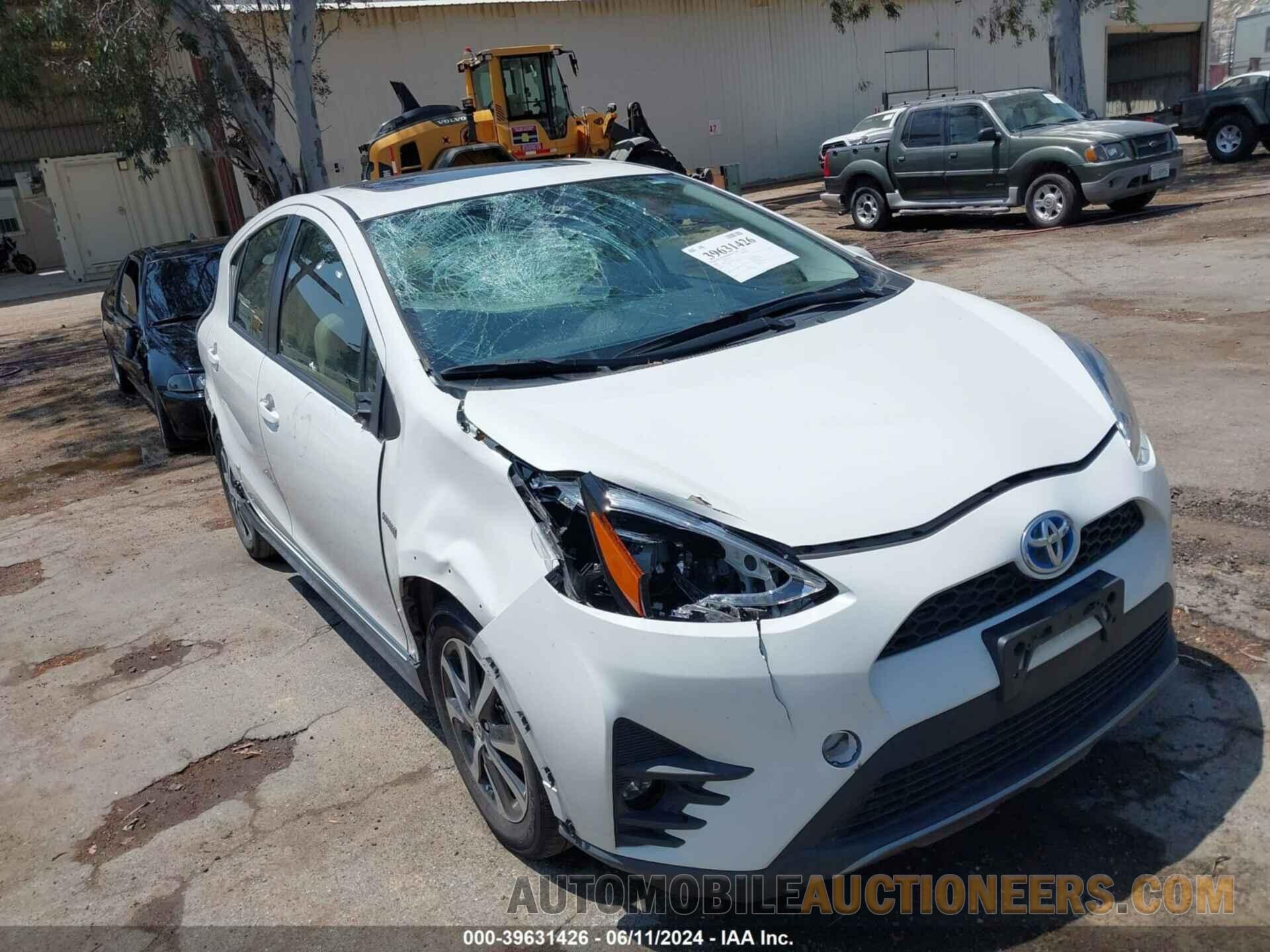 JTDKDTB3XJ1602650 TOYOTA PRIUS C 2018