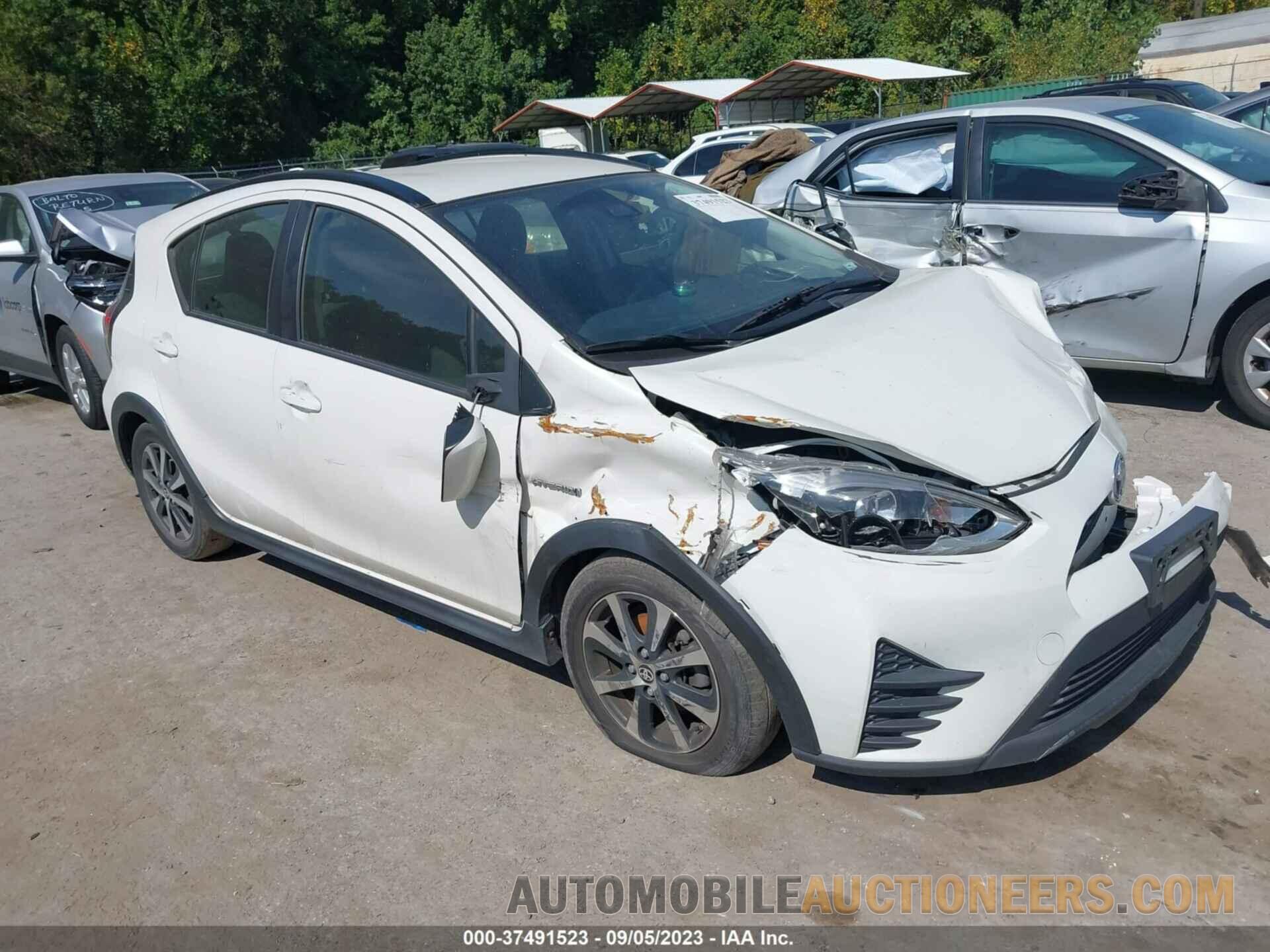 JTDKDTB3XJ1605290 TOYOTA PRIUS C 2018