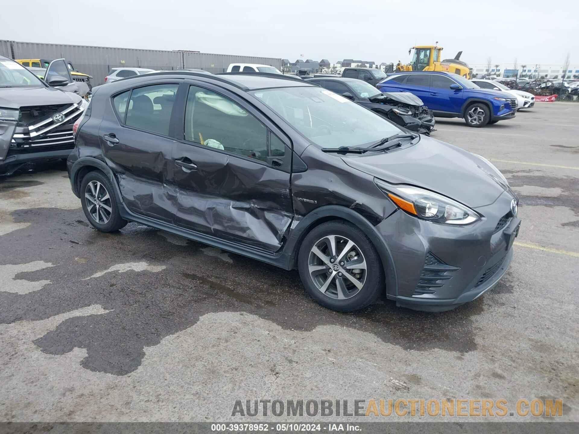 JTDKDTB3XK1624620 TOYOTA PRIUS C 2019