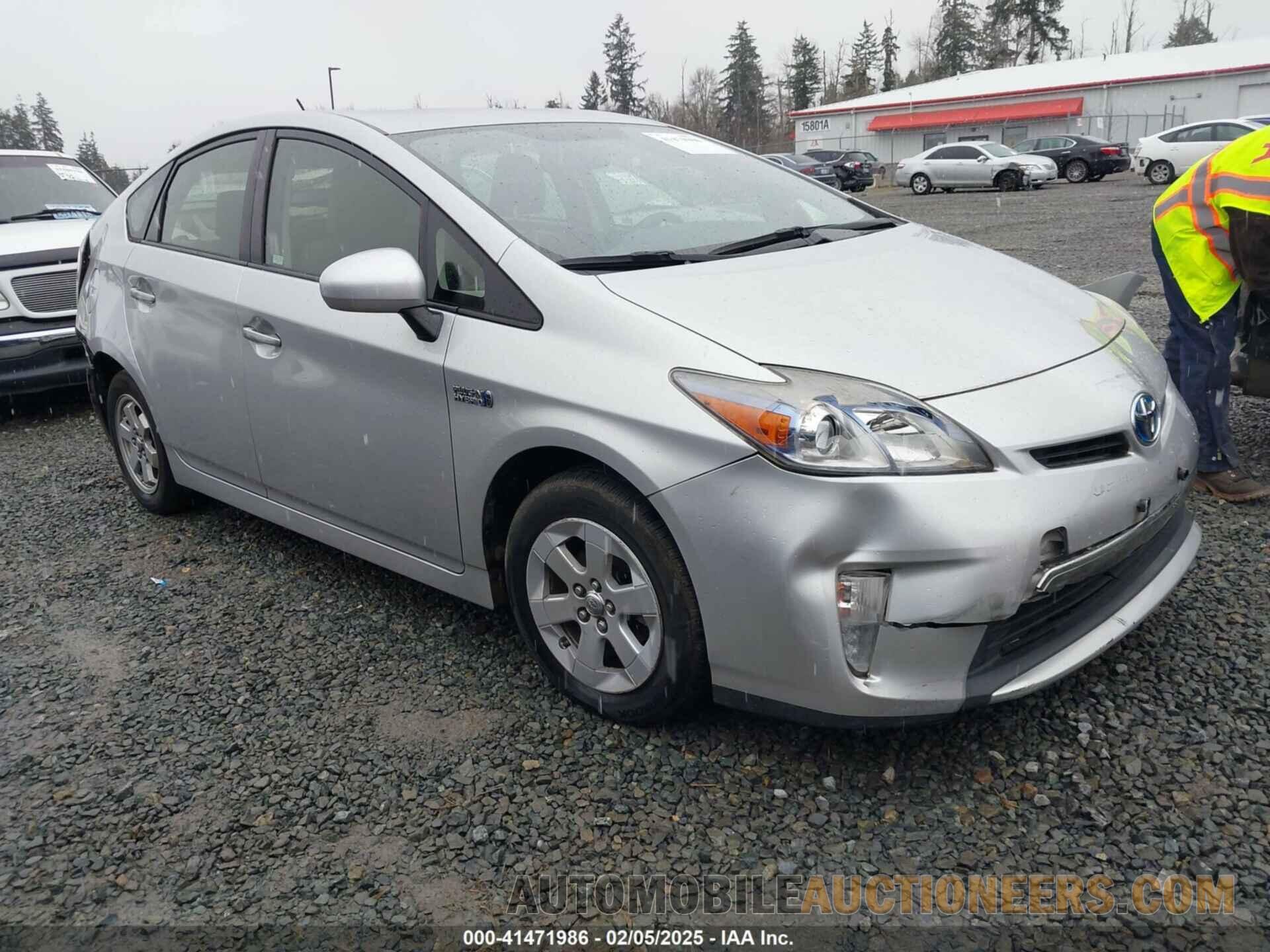 JTDKN3DP0D3046032 TOYOTA PRIUS PLUG-IN 2013