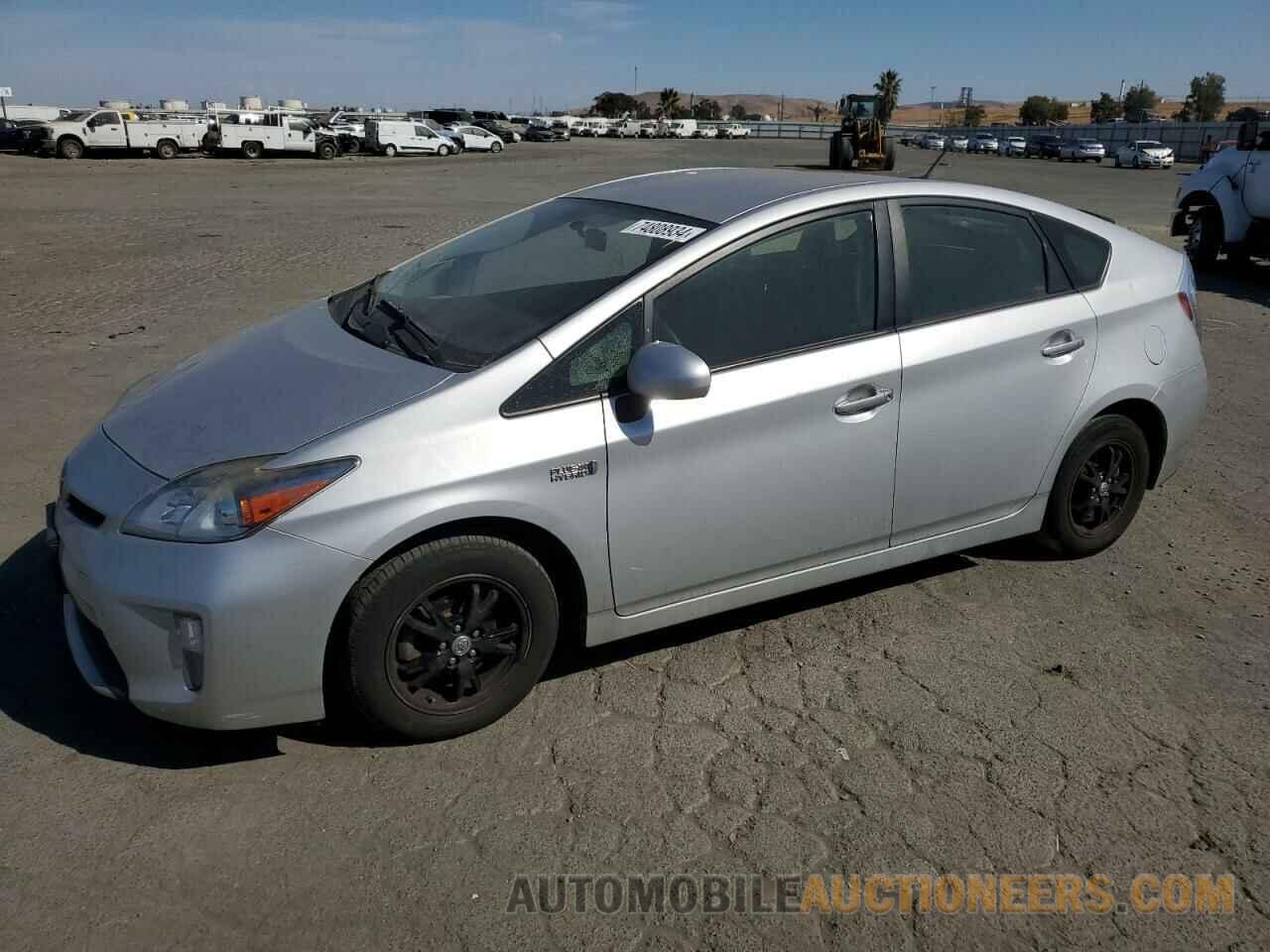 JTDKN3DP0F3072228 TOYOTA PRIUS 2015