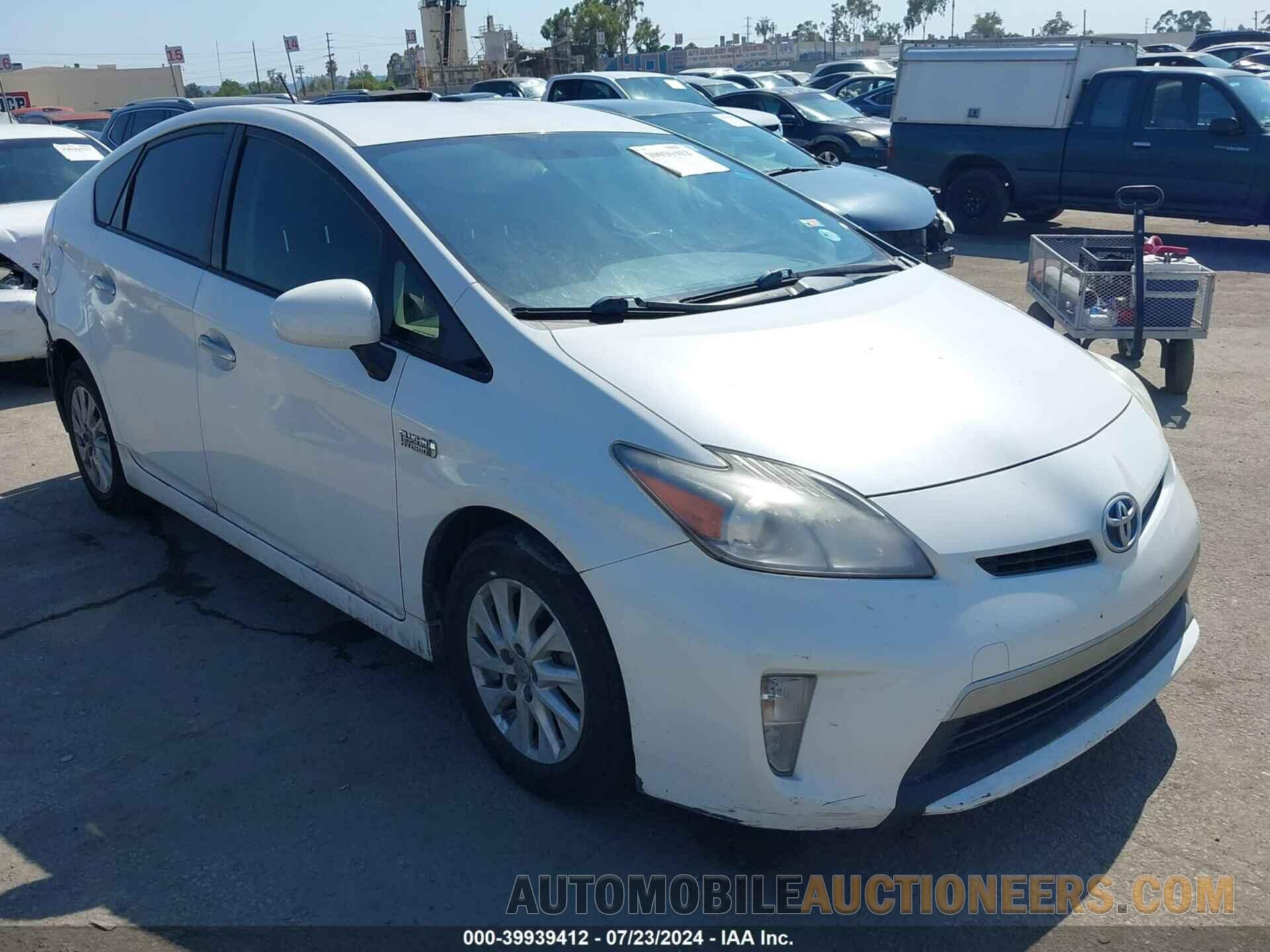 JTDKN3DP2D3038417 TOYOTA PRIUS PLUG-IN 2013