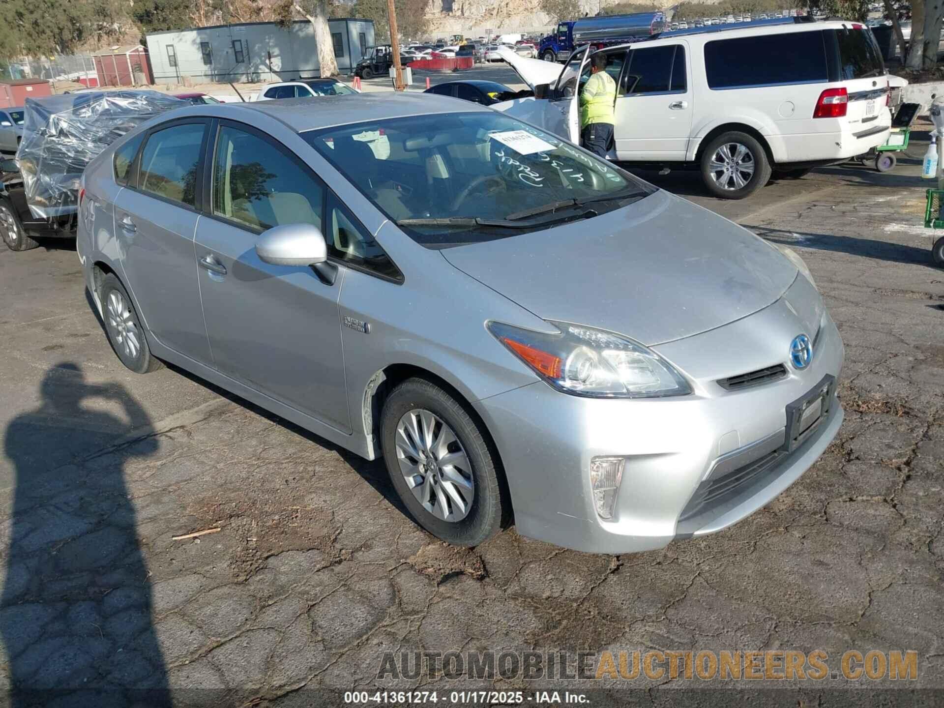 JTDKN3DP2D3048316 TOYOTA PRIUS PLUG-IN 2013