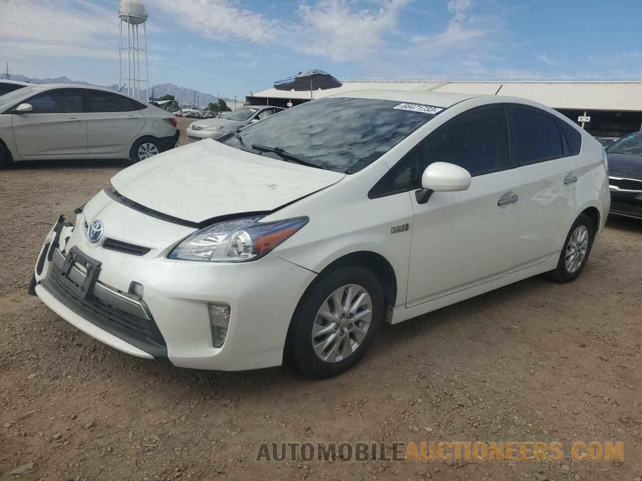 JTDKN3DP2F3065944 TOYOTA PRIUS 2015