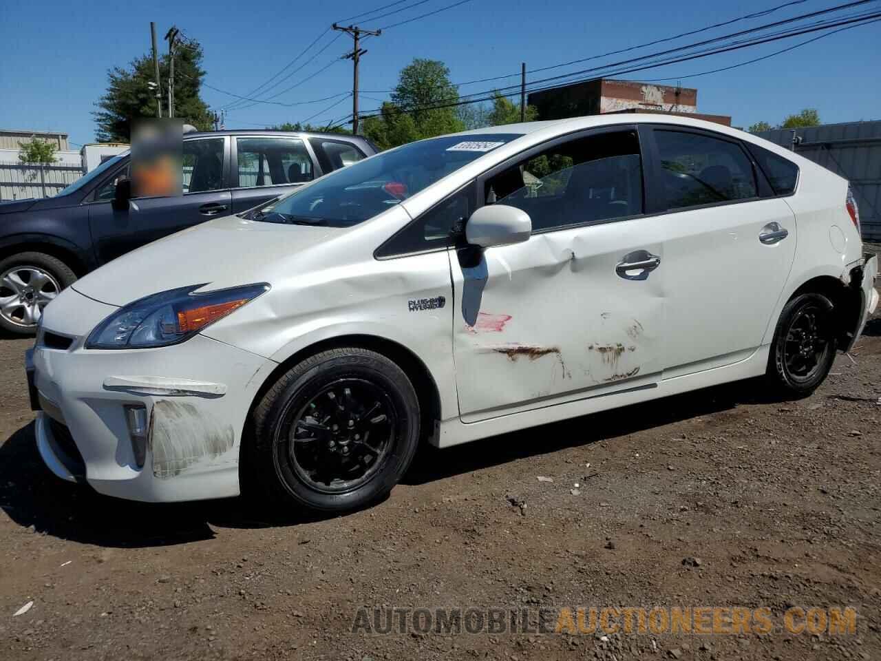 JTDKN3DP2F3071792 TOYOTA PRIUS 2015