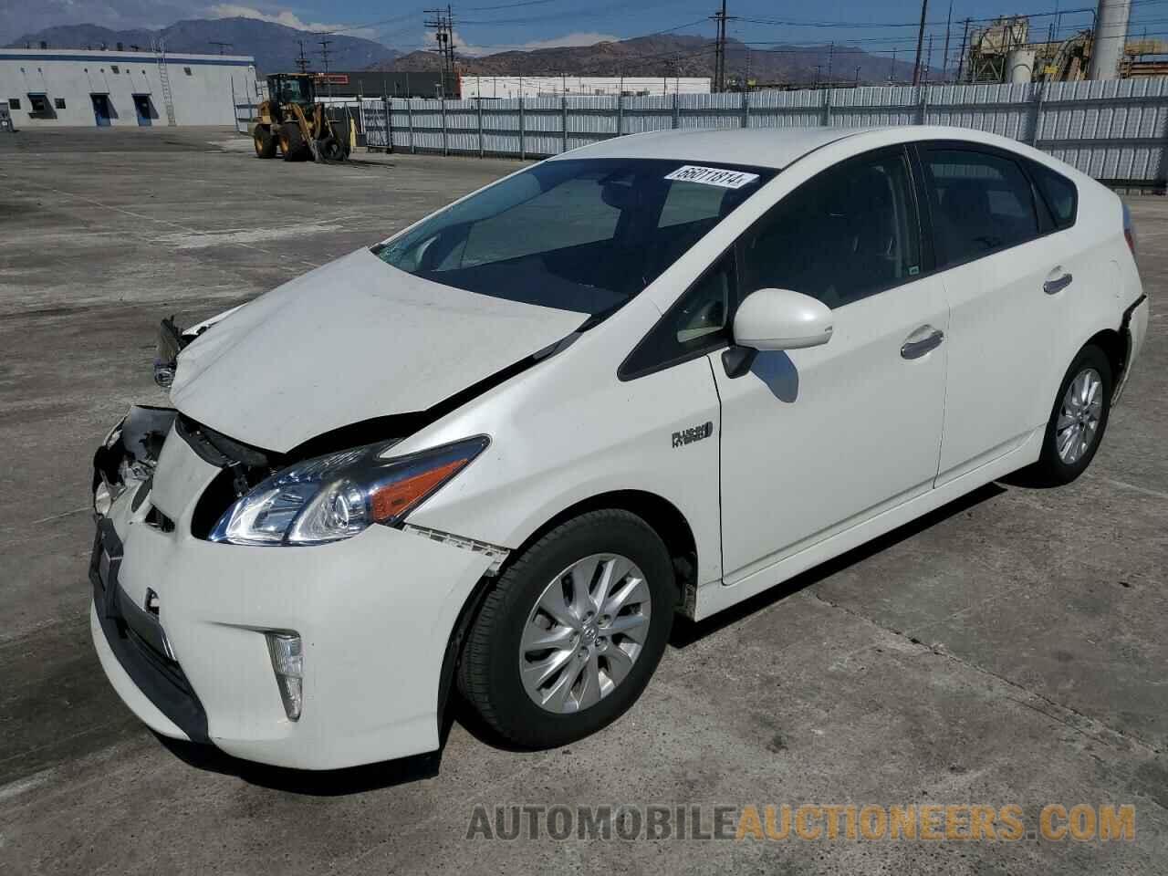 JTDKN3DP2F3075244 TOYOTA PRIUS 2015