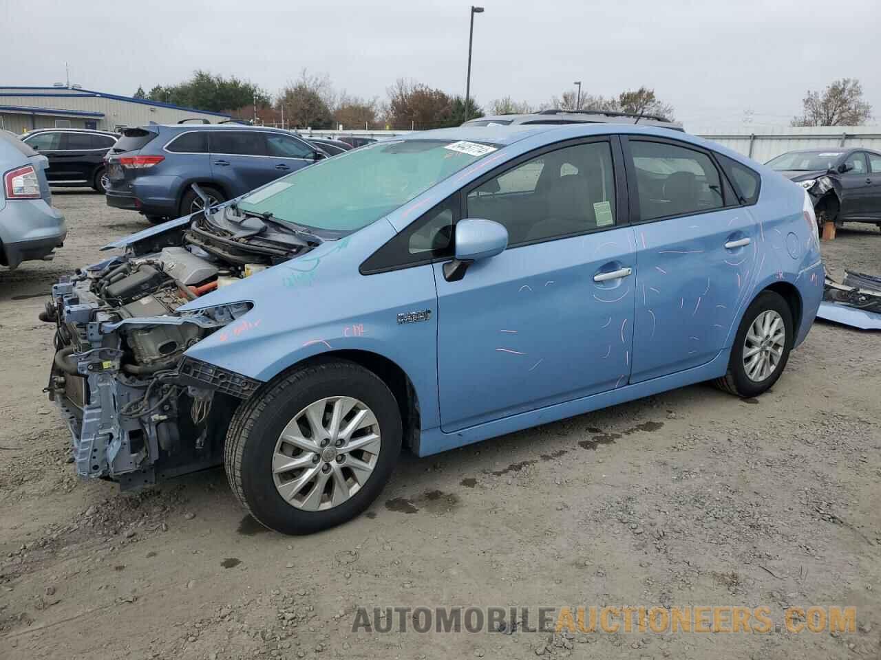 JTDKN3DP3D3040922 TOYOTA PRIUS 2013