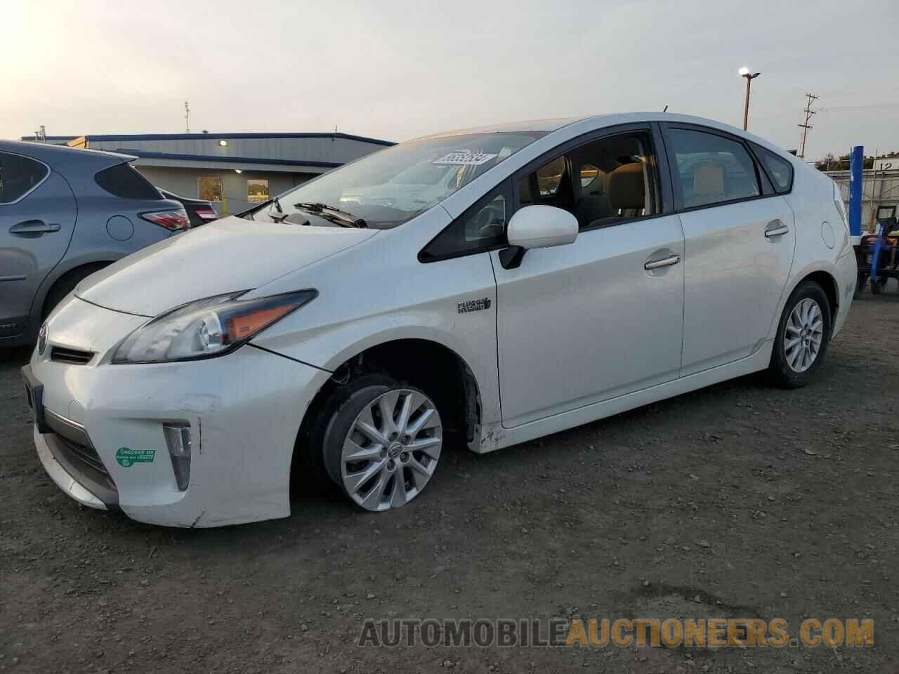 JTDKN3DP6D3041868 TOYOTA PRIUS 2013