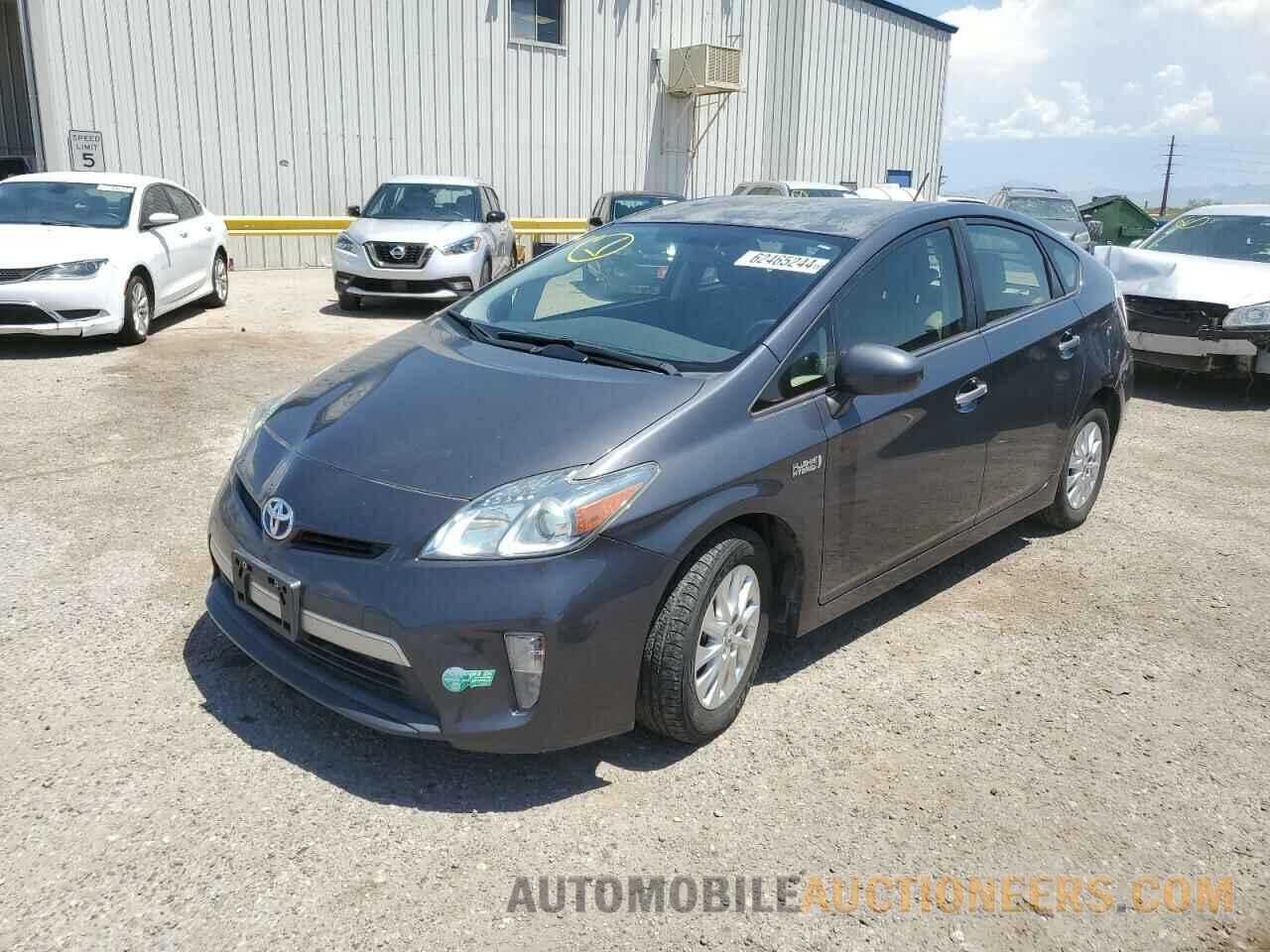 JTDKN3DP6F3067339 TOYOTA PRIUS 2015