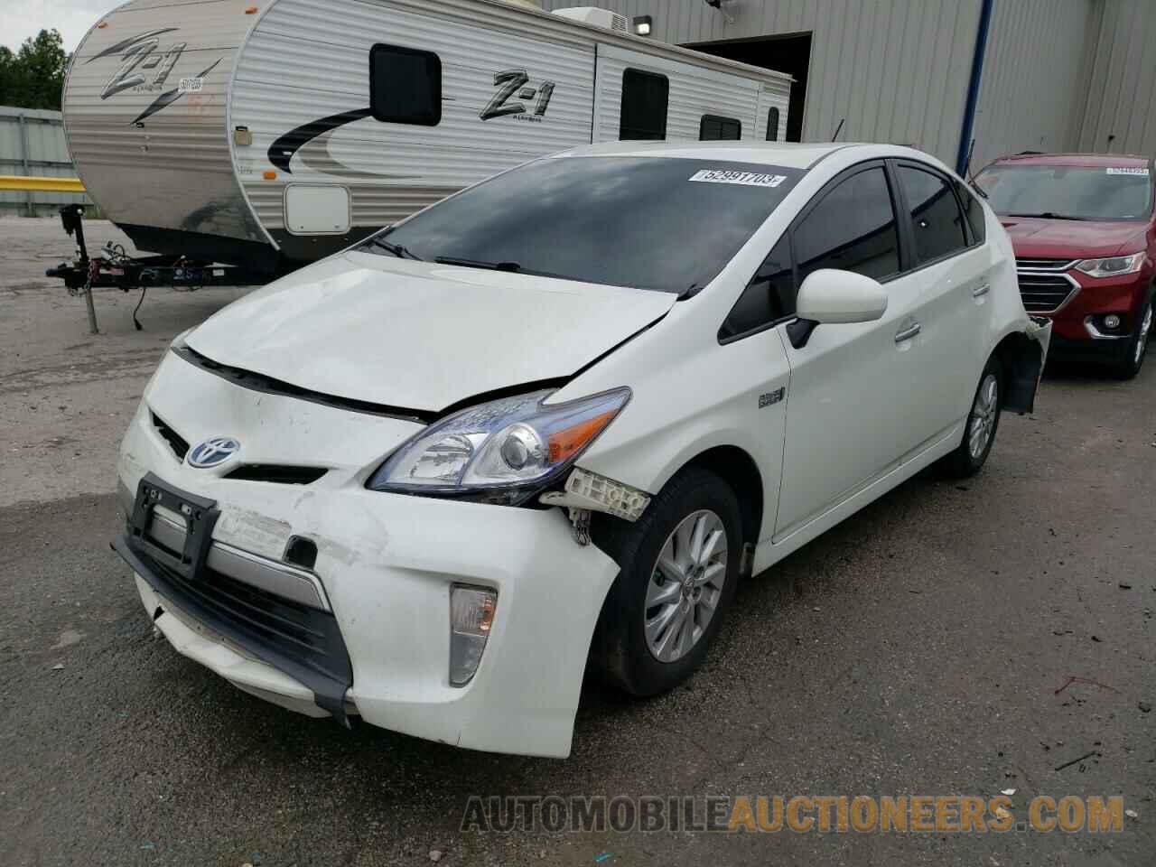 JTDKN3DP6F3074985 TOYOTA PRIUS 2015