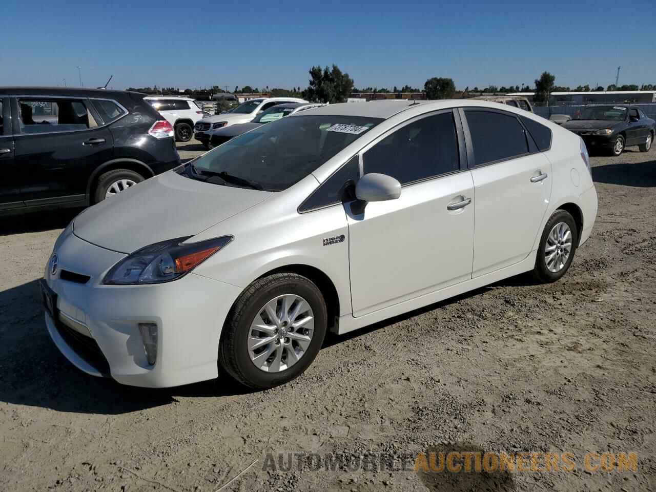 JTDKN3DP6F3075117 TOYOTA PRIUS 2015