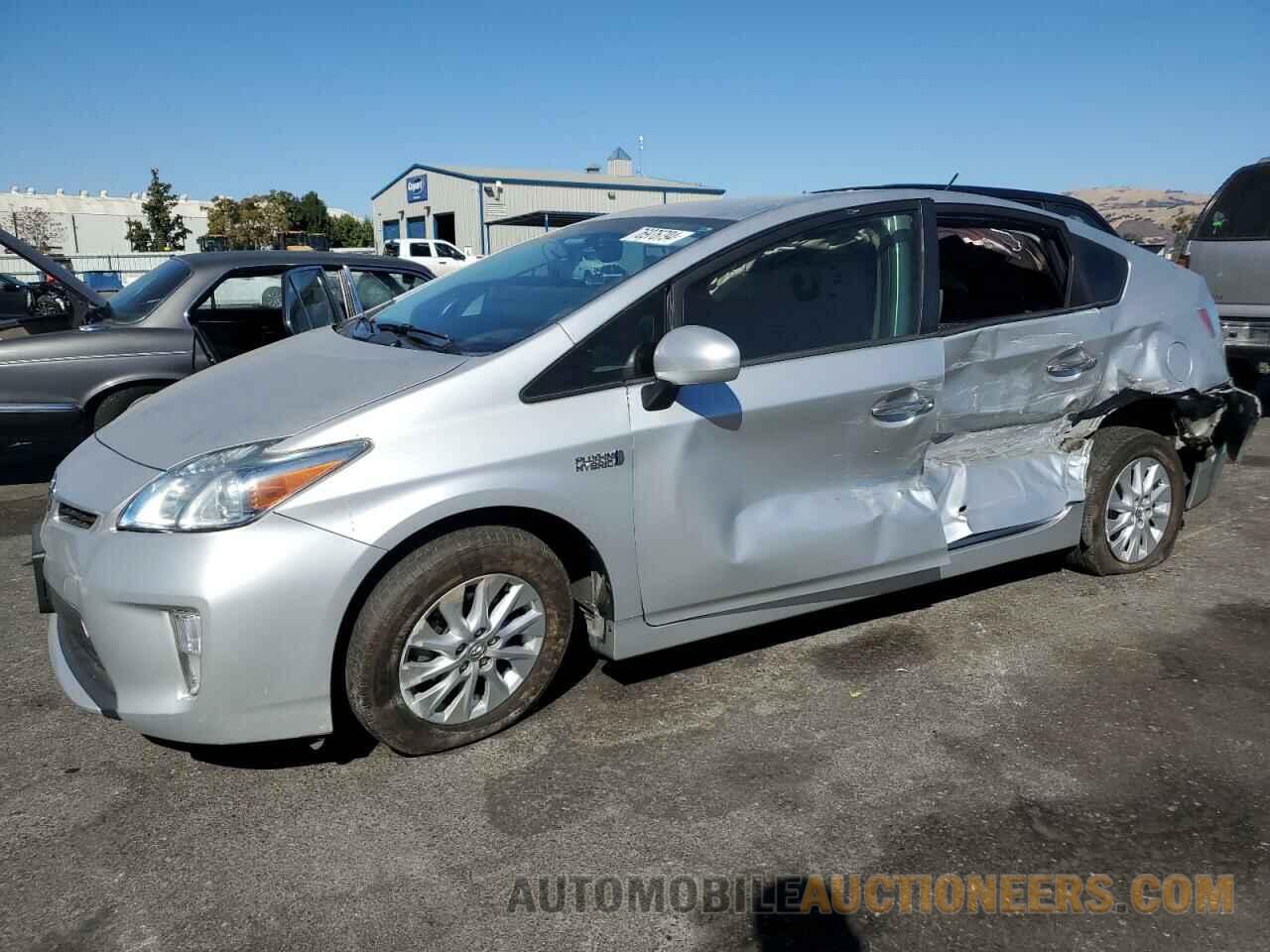 JTDKN3DP8E3053196 TOYOTA PRIUS 2014