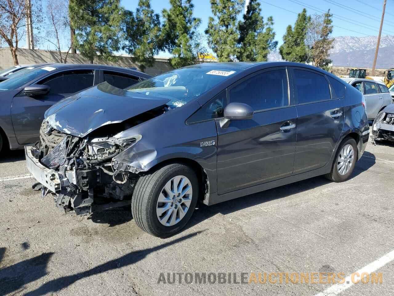 JTDKN3DP8E3054798 TOYOTA PRIUS 2014