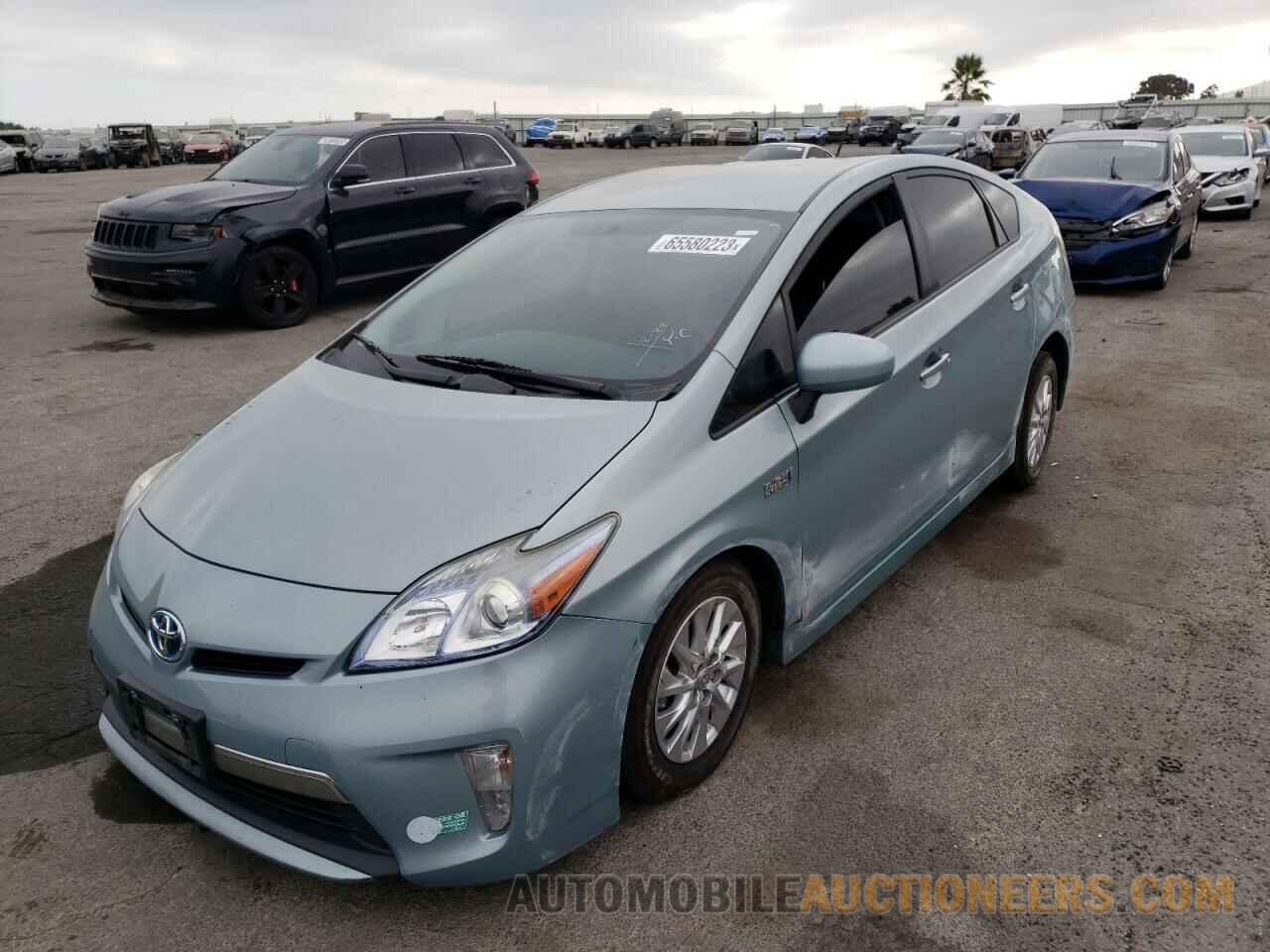 JTDKN3DP8F3071716 TOYOTA PRIUS 2015