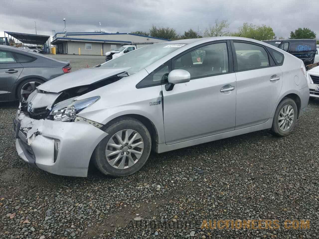 JTDKN3DP8F3073630 TOYOTA PRIUS 2015