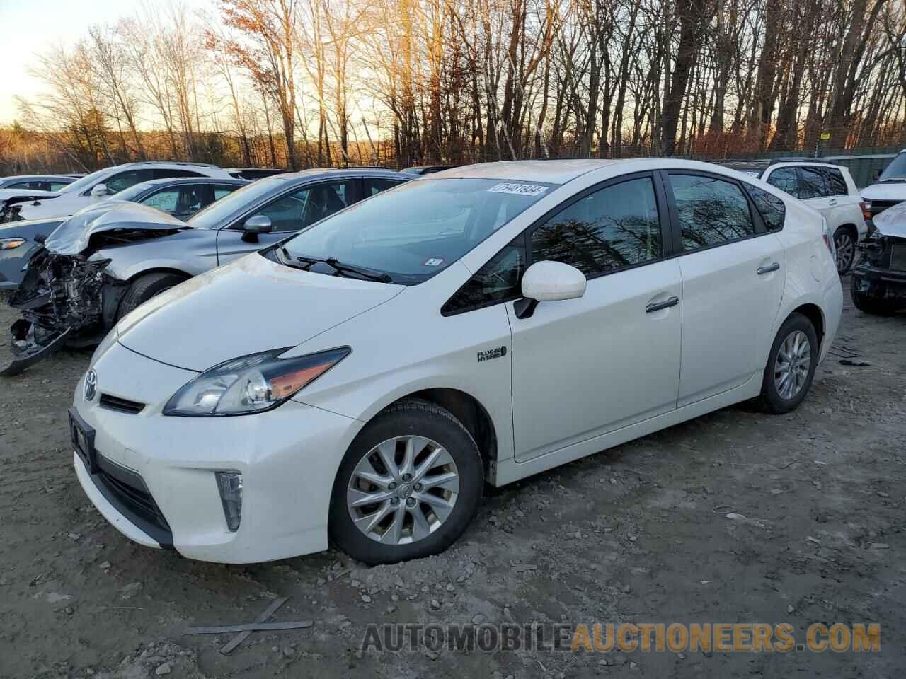 JTDKN3DP9D3039046 TOYOTA PRIUS 2013